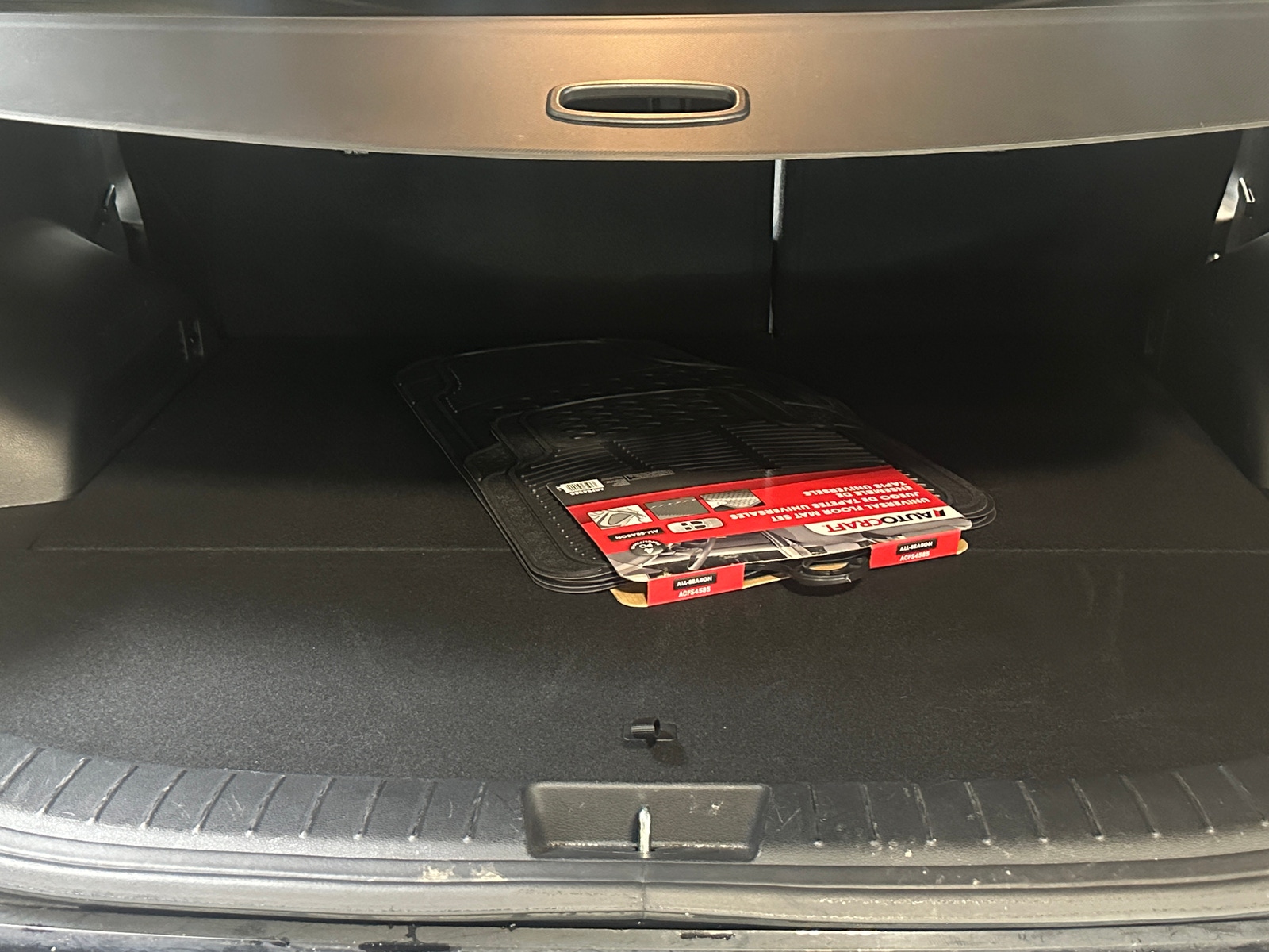 Thumbnail: 2023 Hyundai Santa Fe - 6