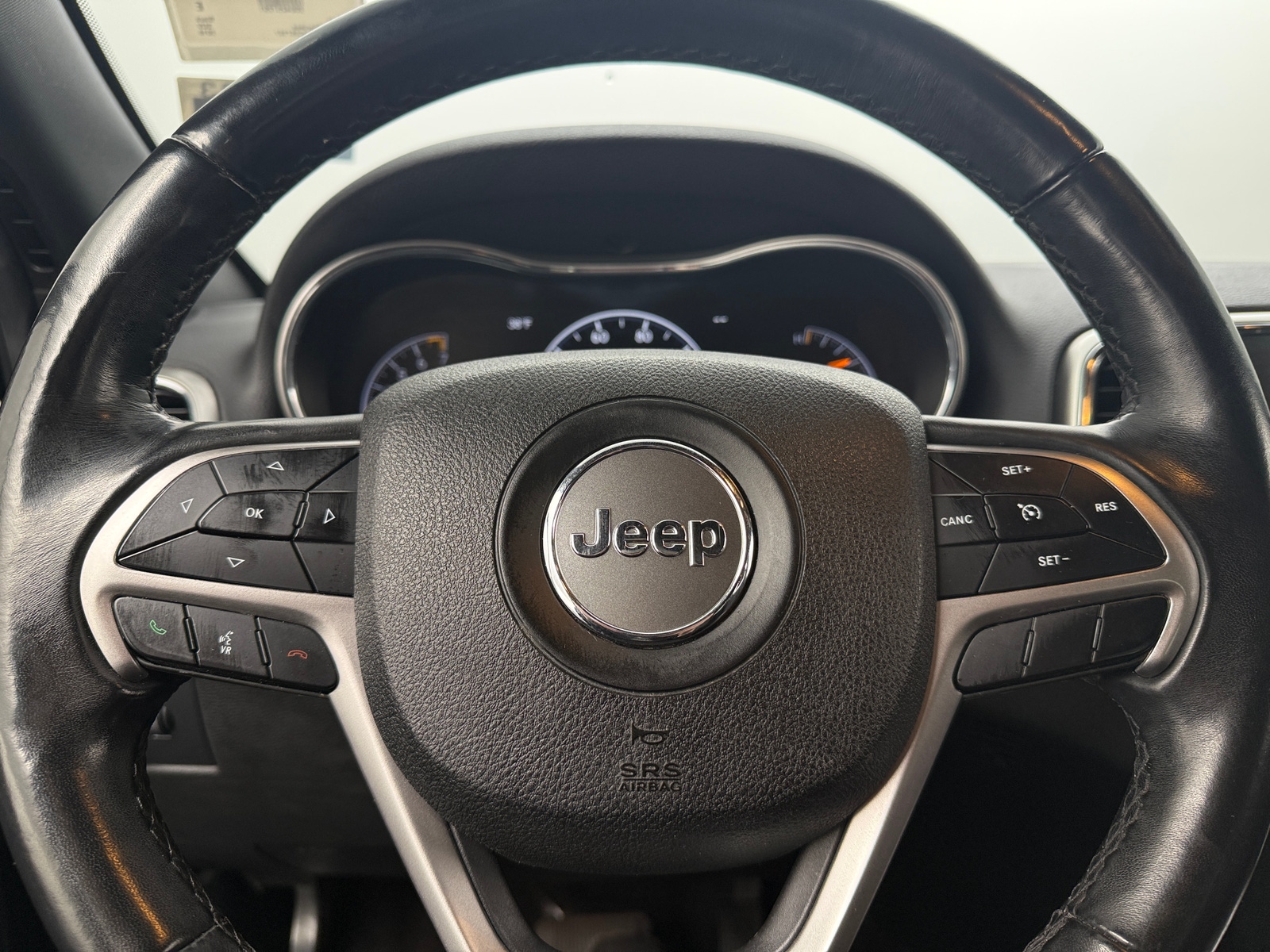 Thumbnail: 2018 Jeep Grand Cherokee - 5