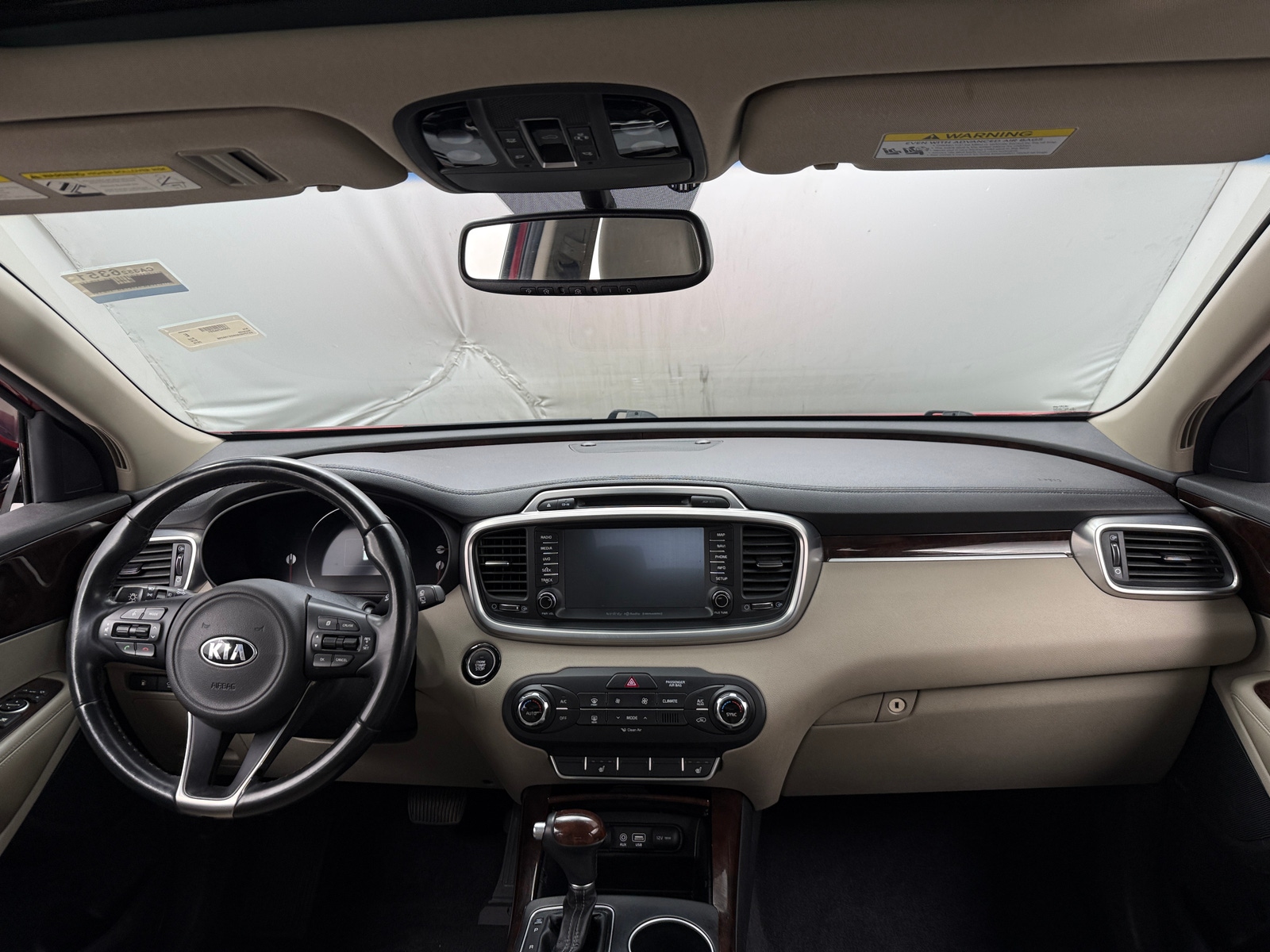 Thumbnail: 2016 Kia Sorento - 2