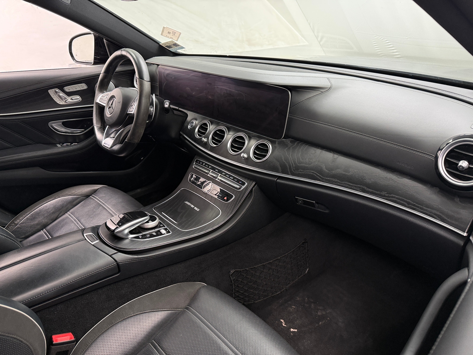 Thumbnail: 2018 Mercedes-Benz E-Class - 2