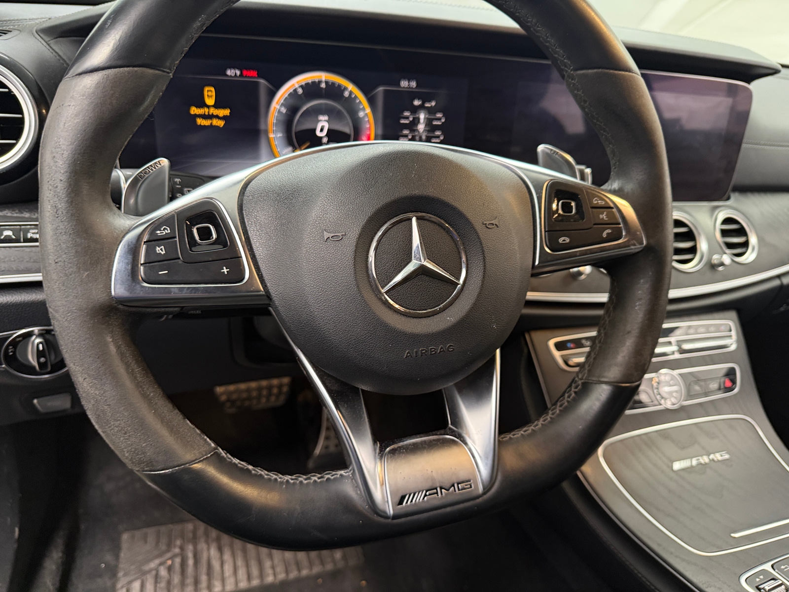 Thumbnail: 2018 Mercedes-Benz E-Class - 4