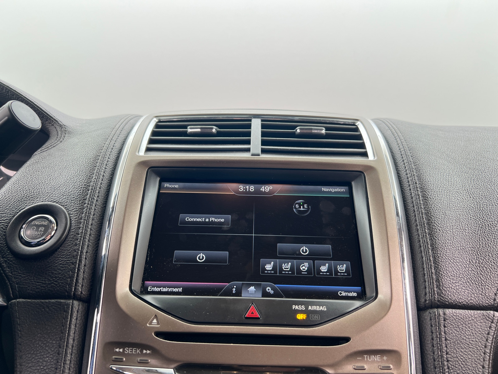 Thumbnail: 2015 Lincoln MKX - 3