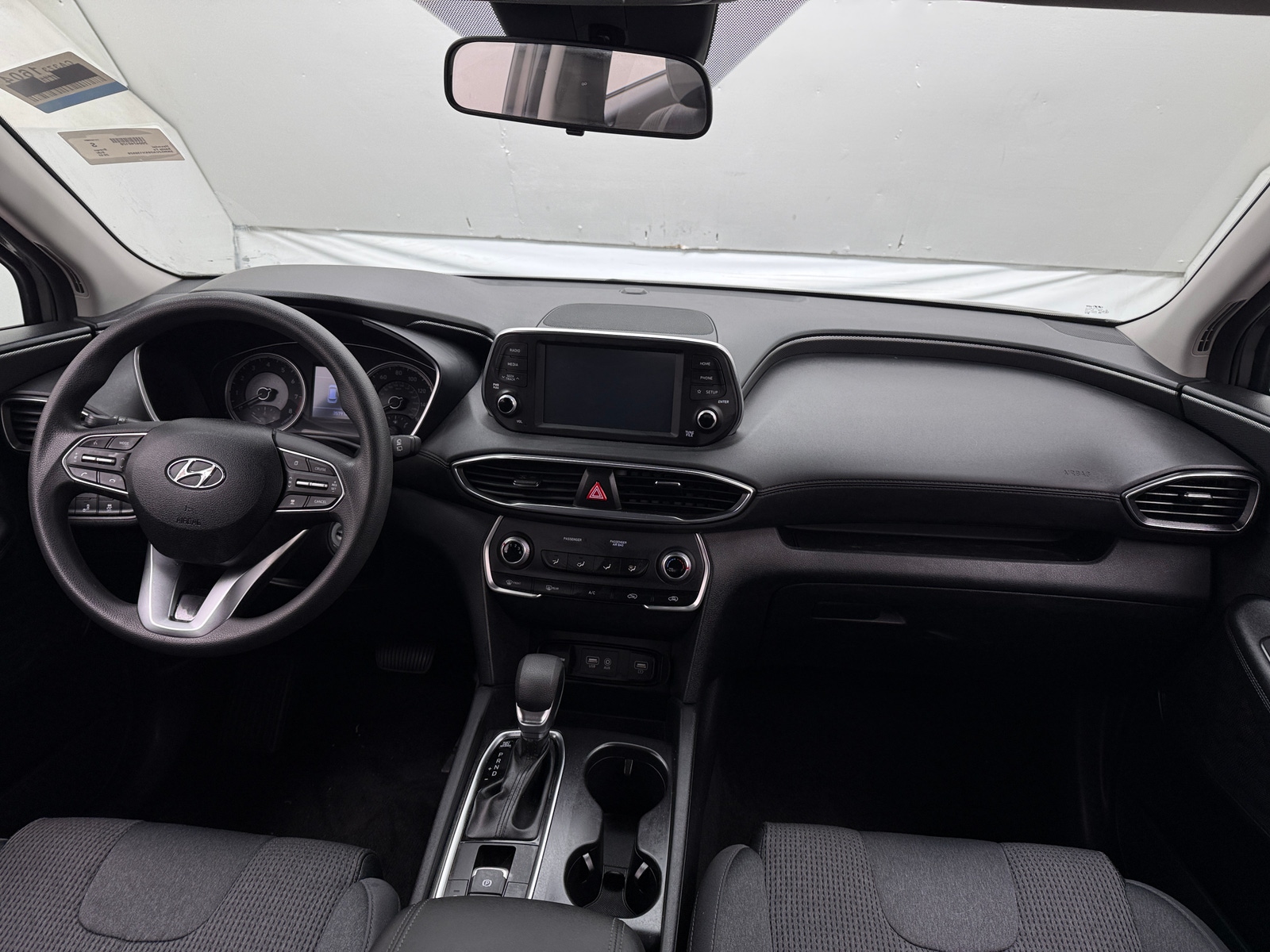 Thumbnail: 2019 Hyundai Santa Fe - 3