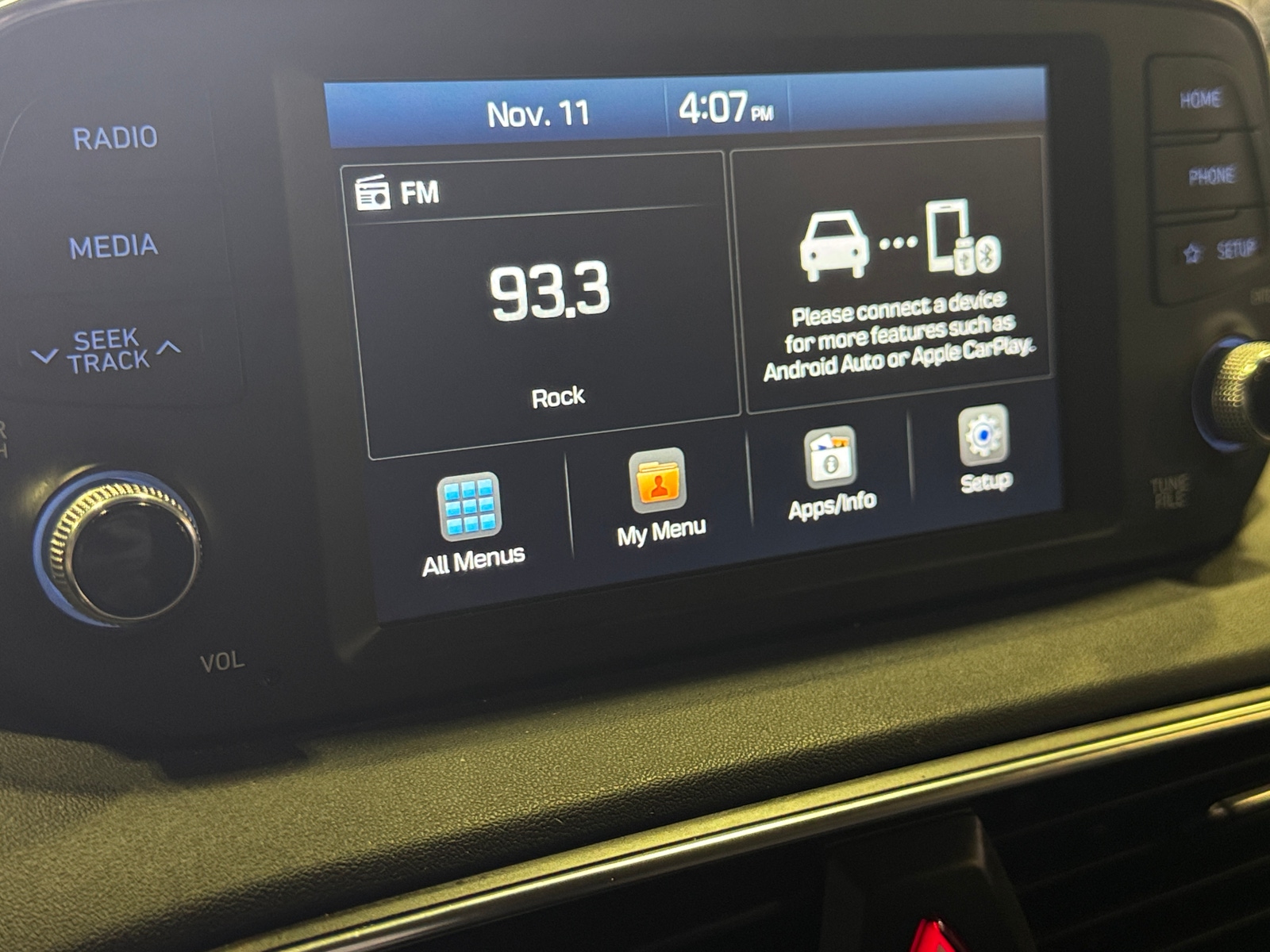 Thumbnail: 2019 Hyundai Santa Fe - 4