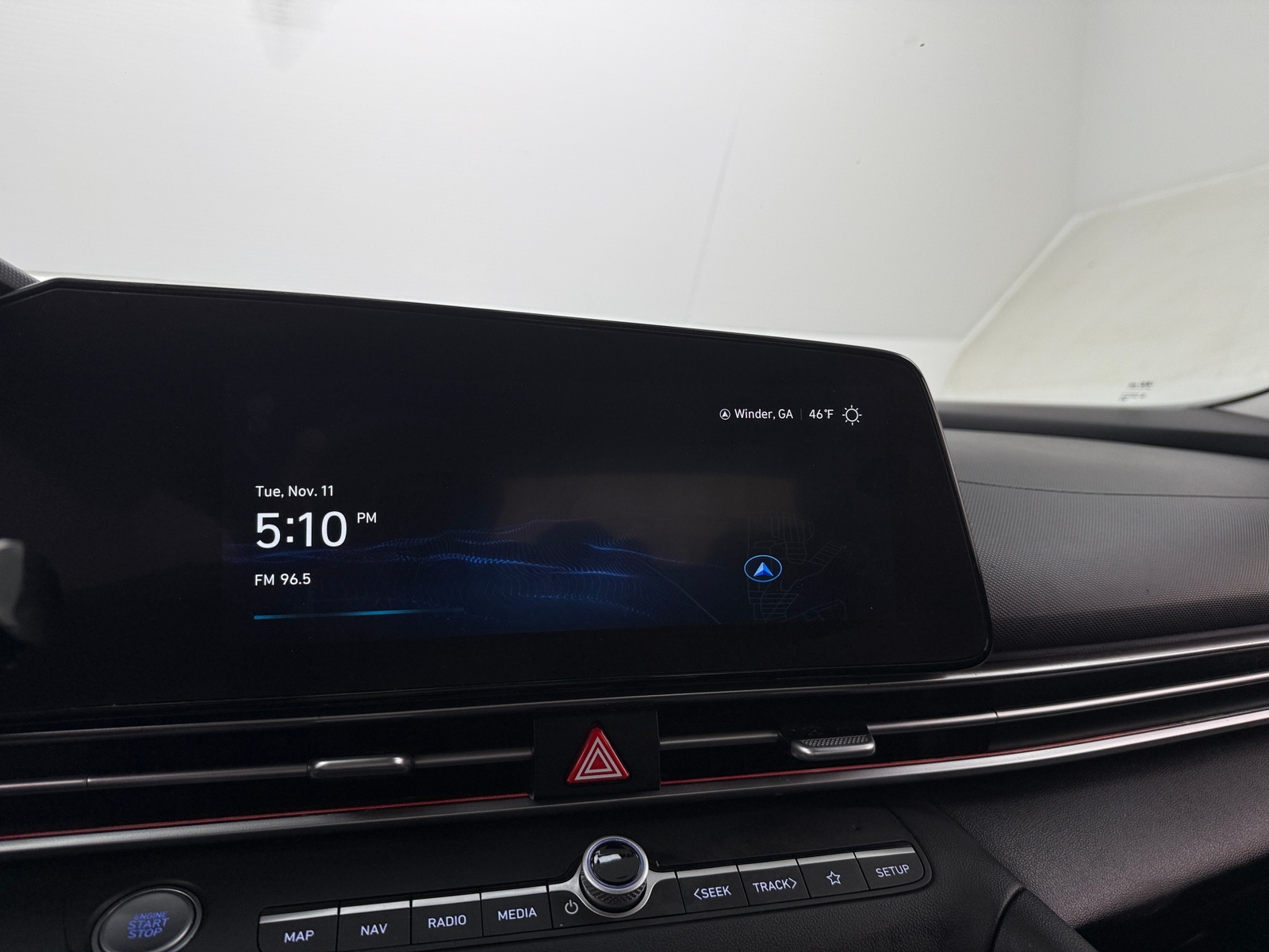 Thumbnail: 2024 Hyundai Elantra - 4