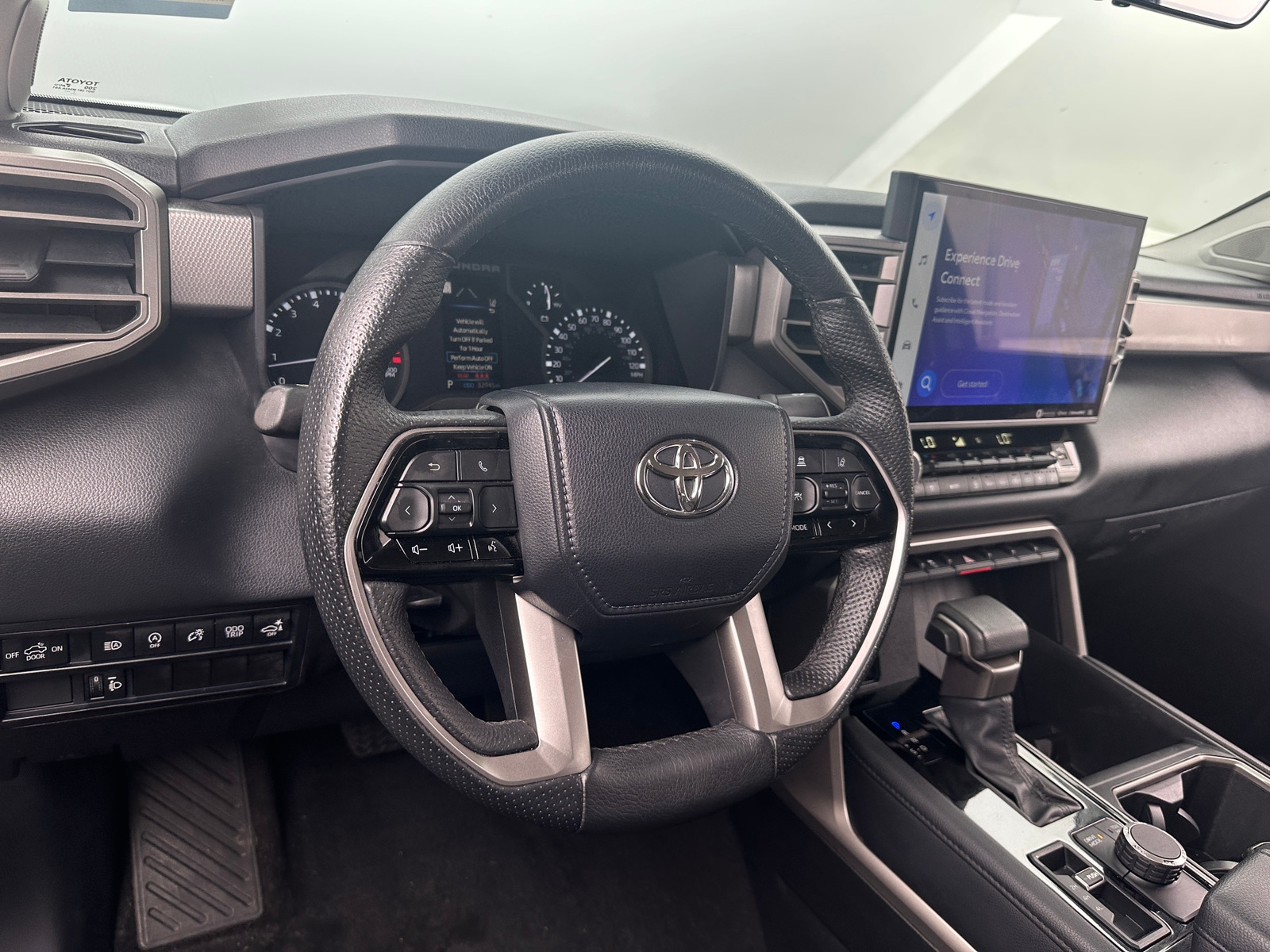 Thumbnail: 2022 Toyota Tundra - 4