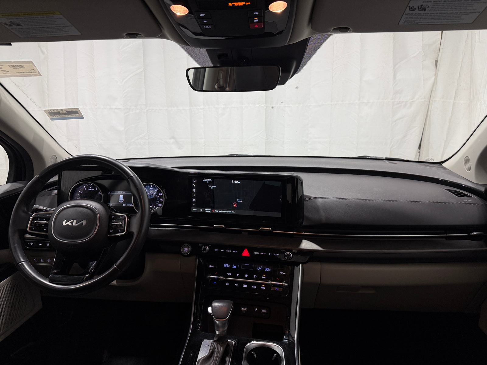 Thumbnail: 2023 Kia Carnival - 2