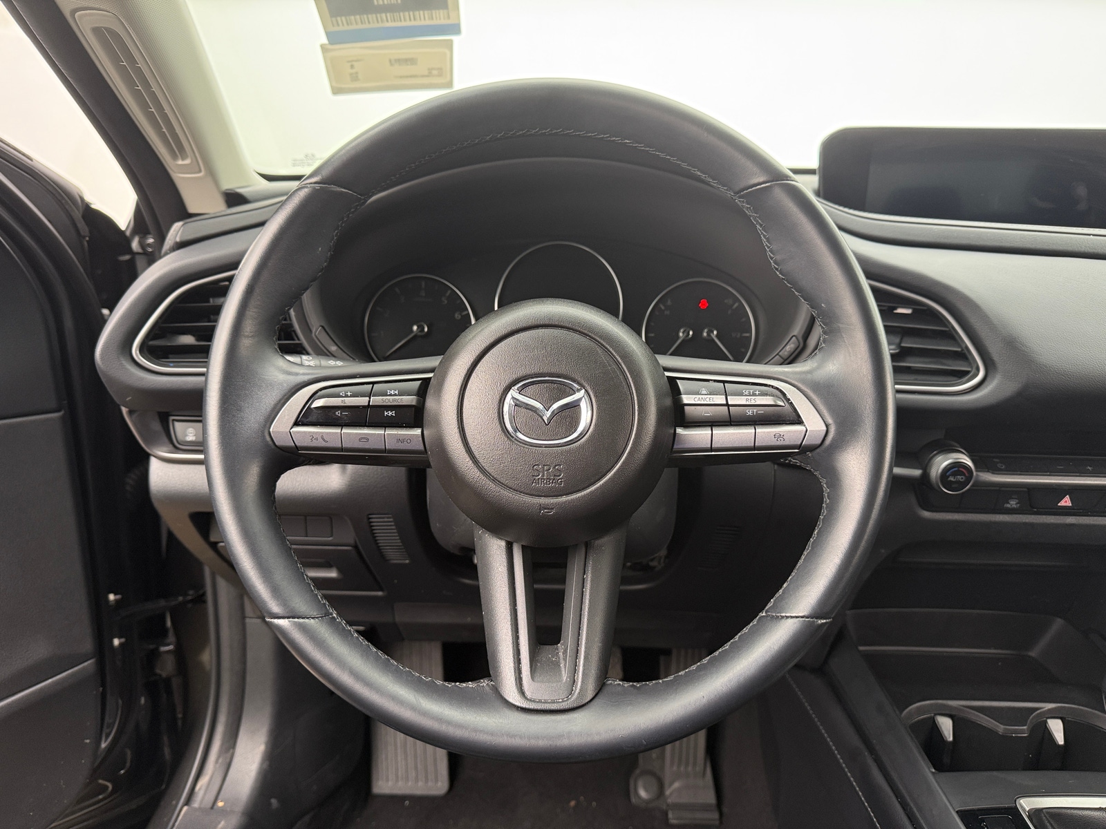 Thumbnail: 2022 Mazda CX-30 - 4