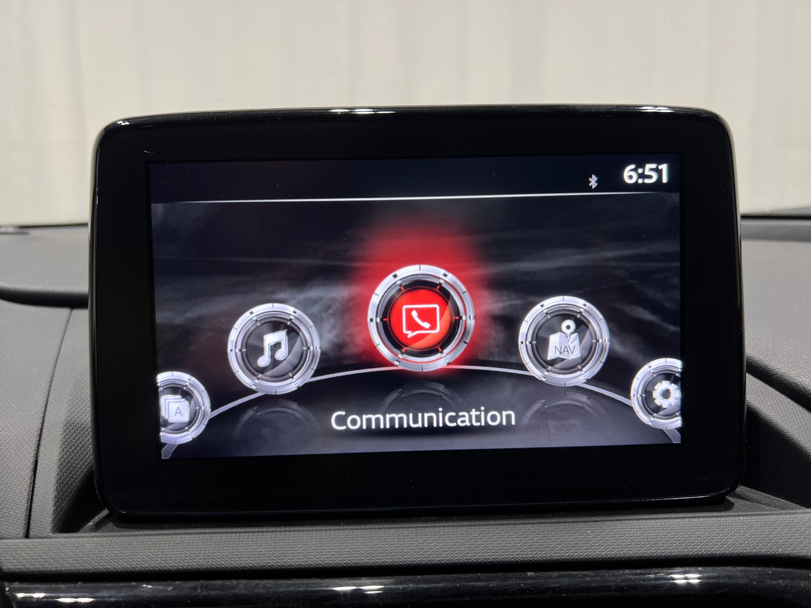 Thumbnail: 2021 Mazda MX-5 Miata - 4