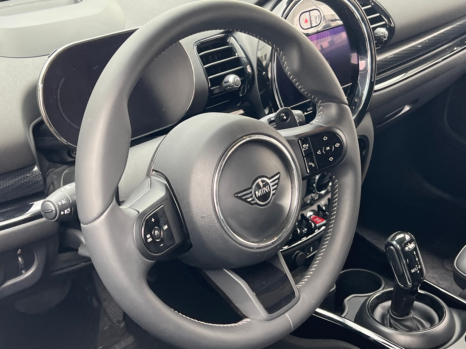 Thumbnail: 2023 MINI Cooper Clubman - 4