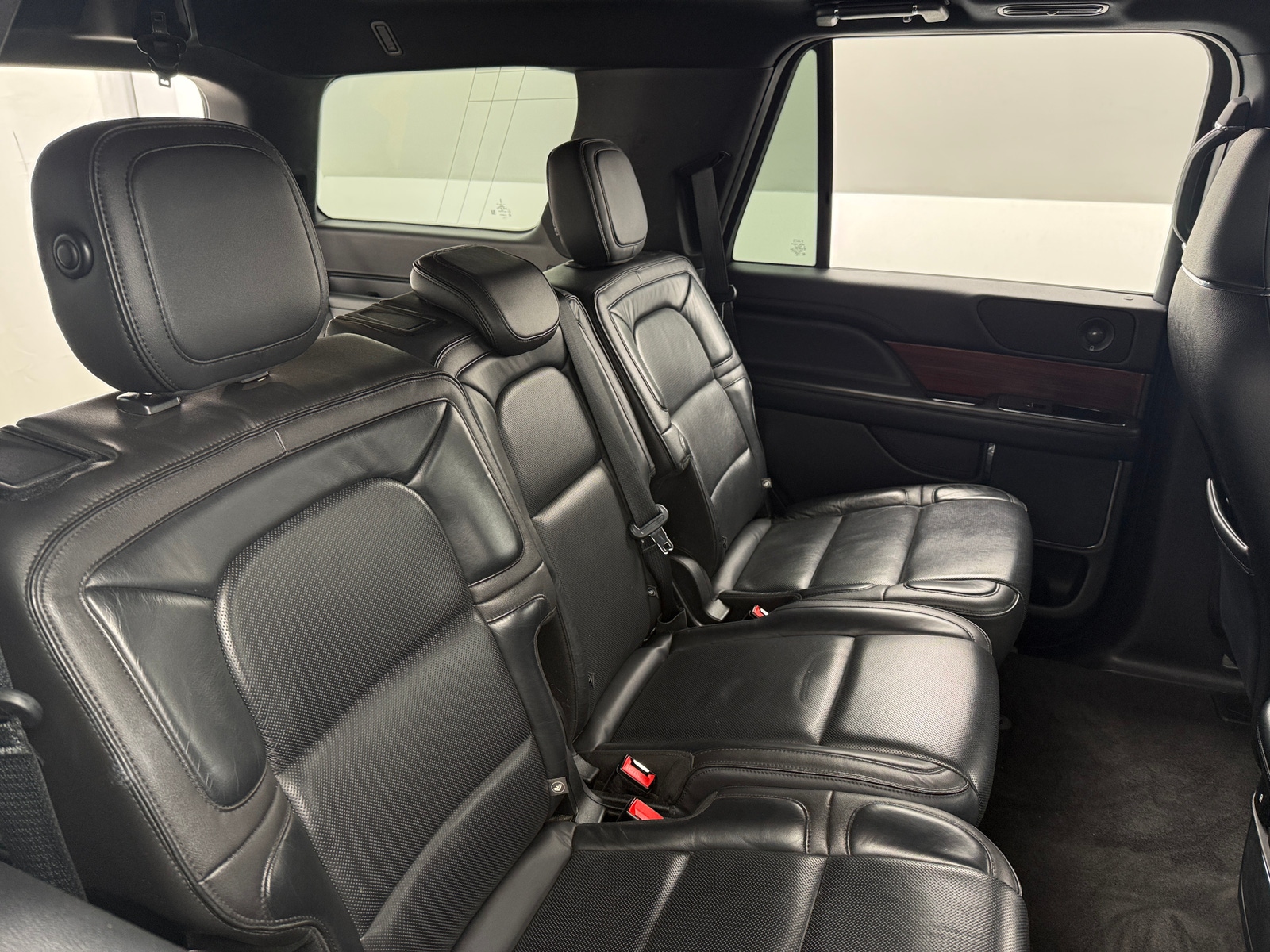 Thumbnail: 2018 Lincoln Navigator - 5