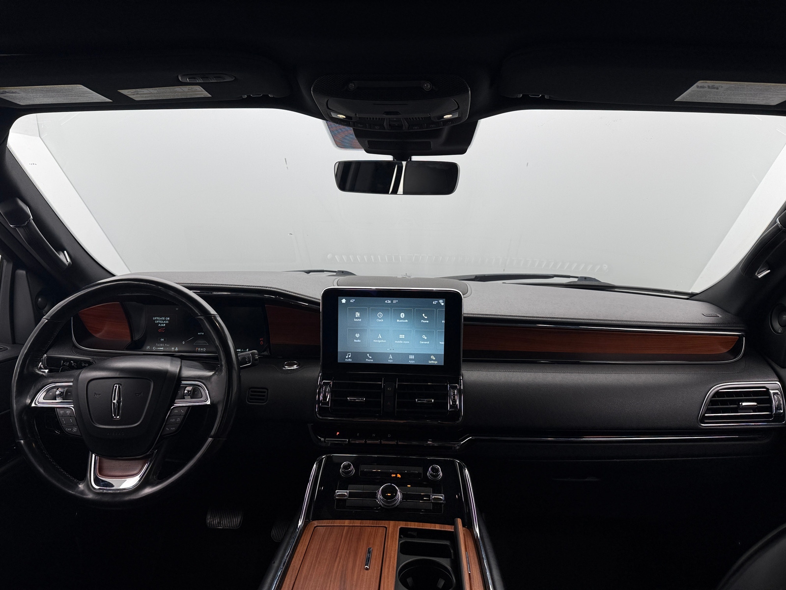 Thumbnail: 2018 Lincoln Navigator - 2