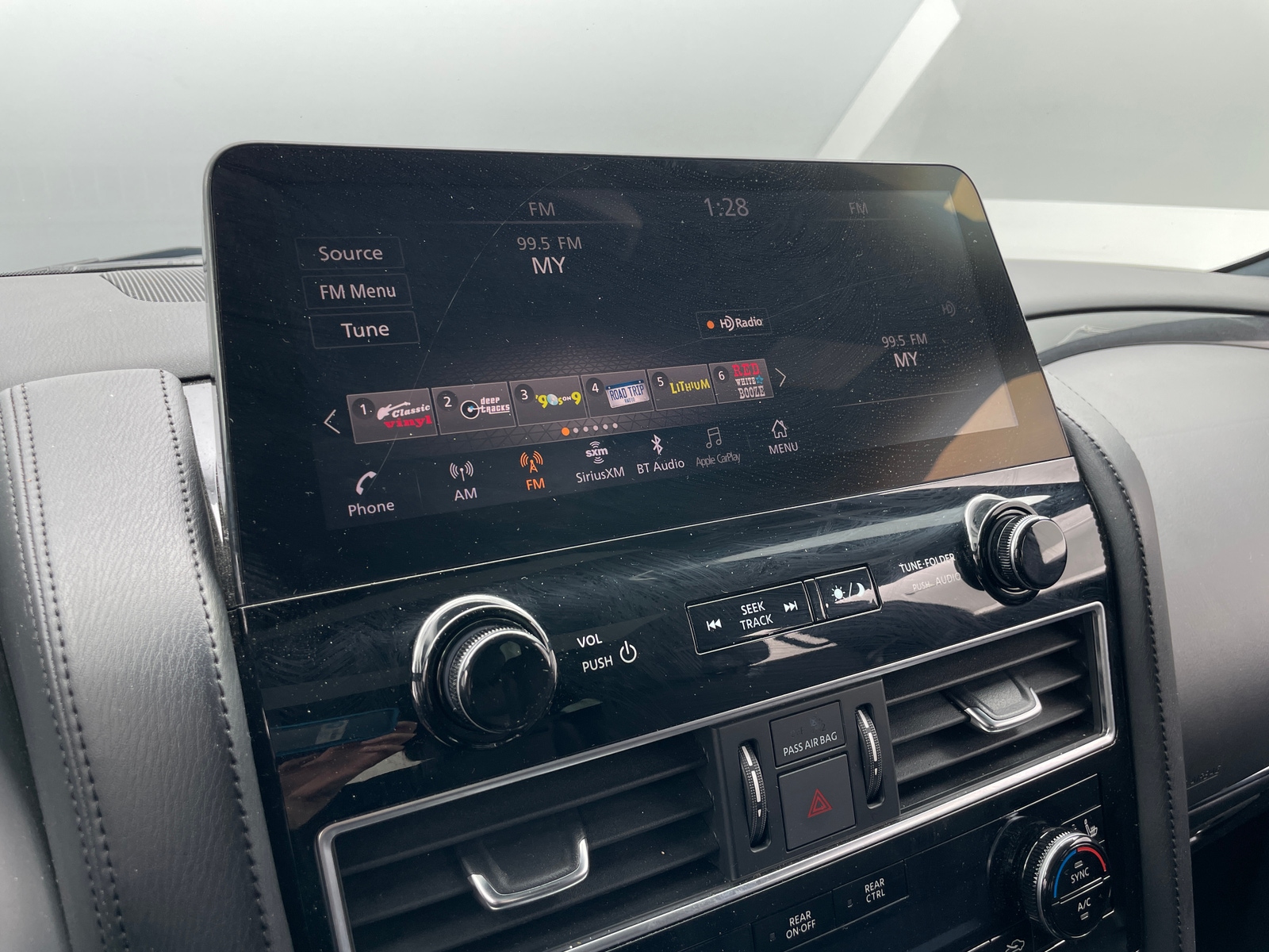 Thumbnail: 2023 Nissan Armada - 3