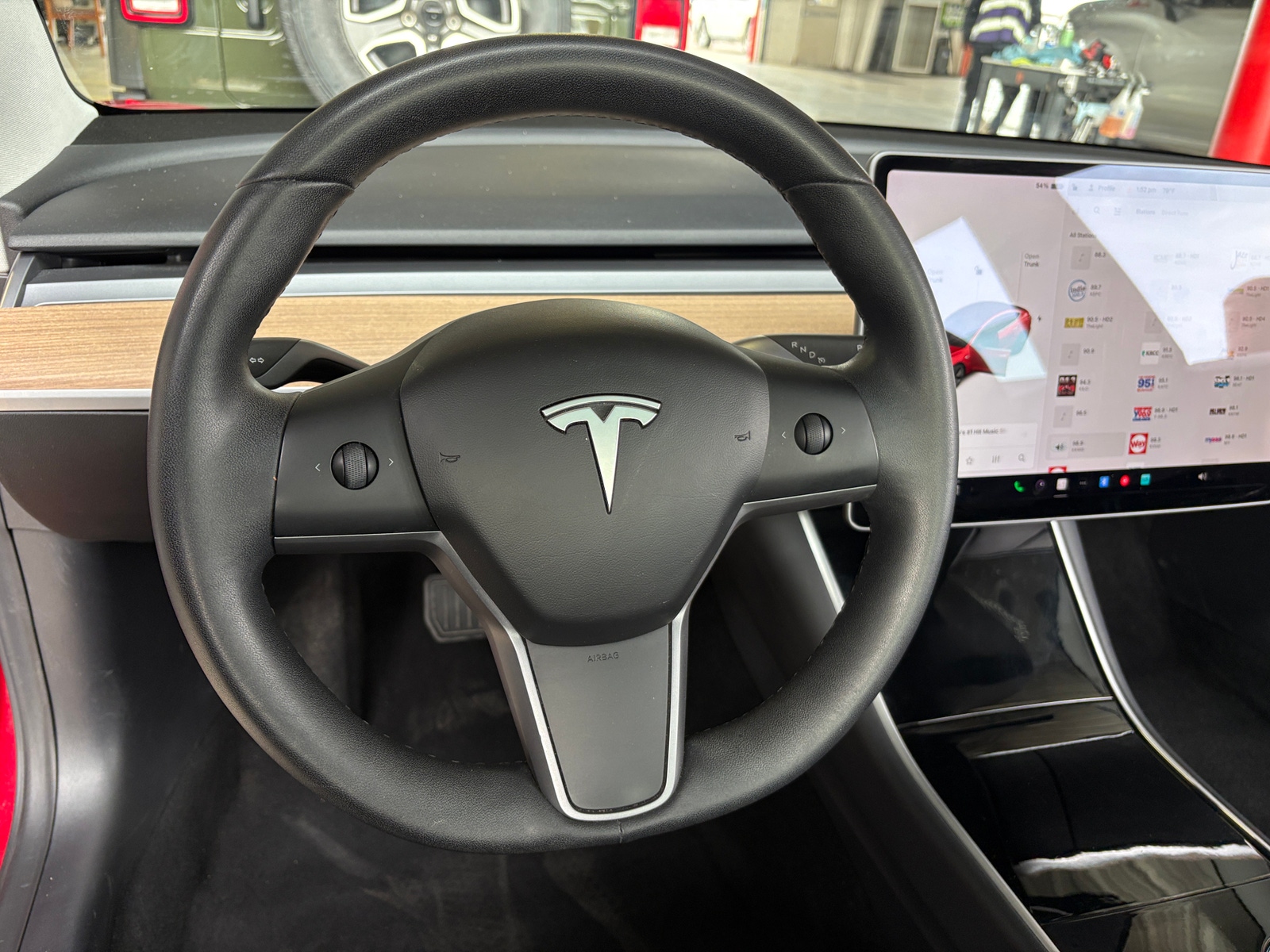 Thumbnail: 2020 Tesla Model 3 - 4