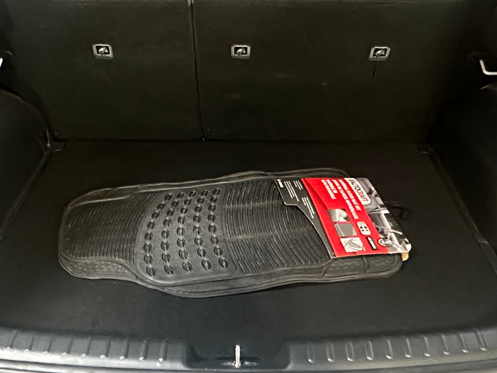 Thumbnail: 2023 Kia Niro - 6