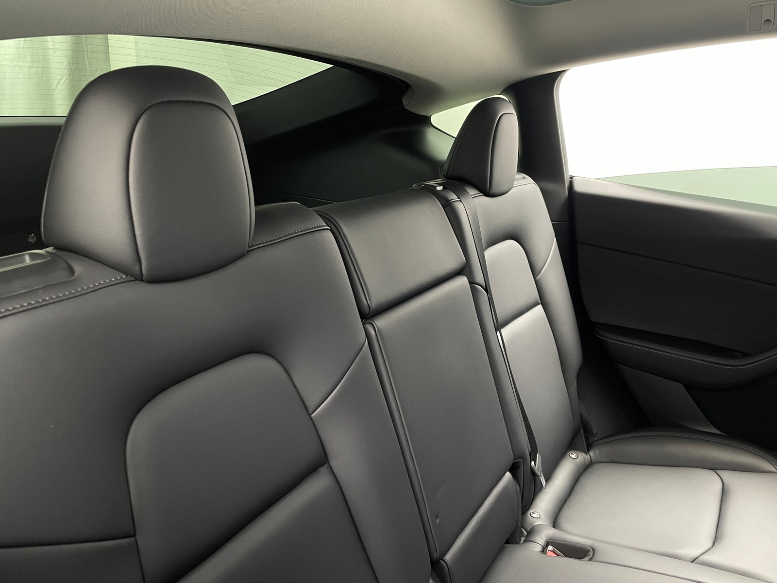 Thumbnail: 2022 Tesla Model Y - 5