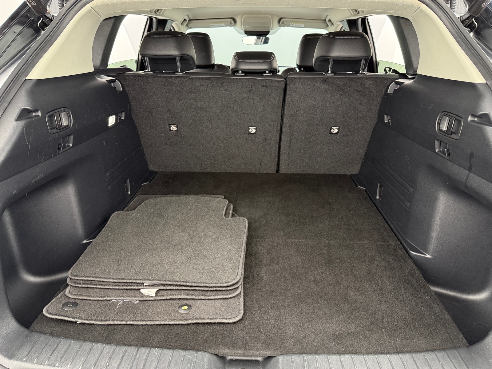 Thumbnail: 2025 Mazda CX-50 - 6