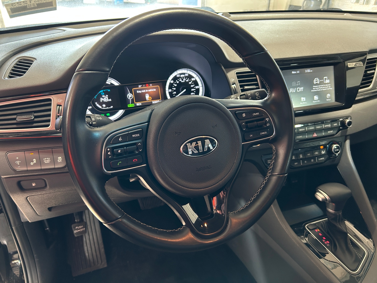 Thumbnail: 2018 Kia Niro - 5