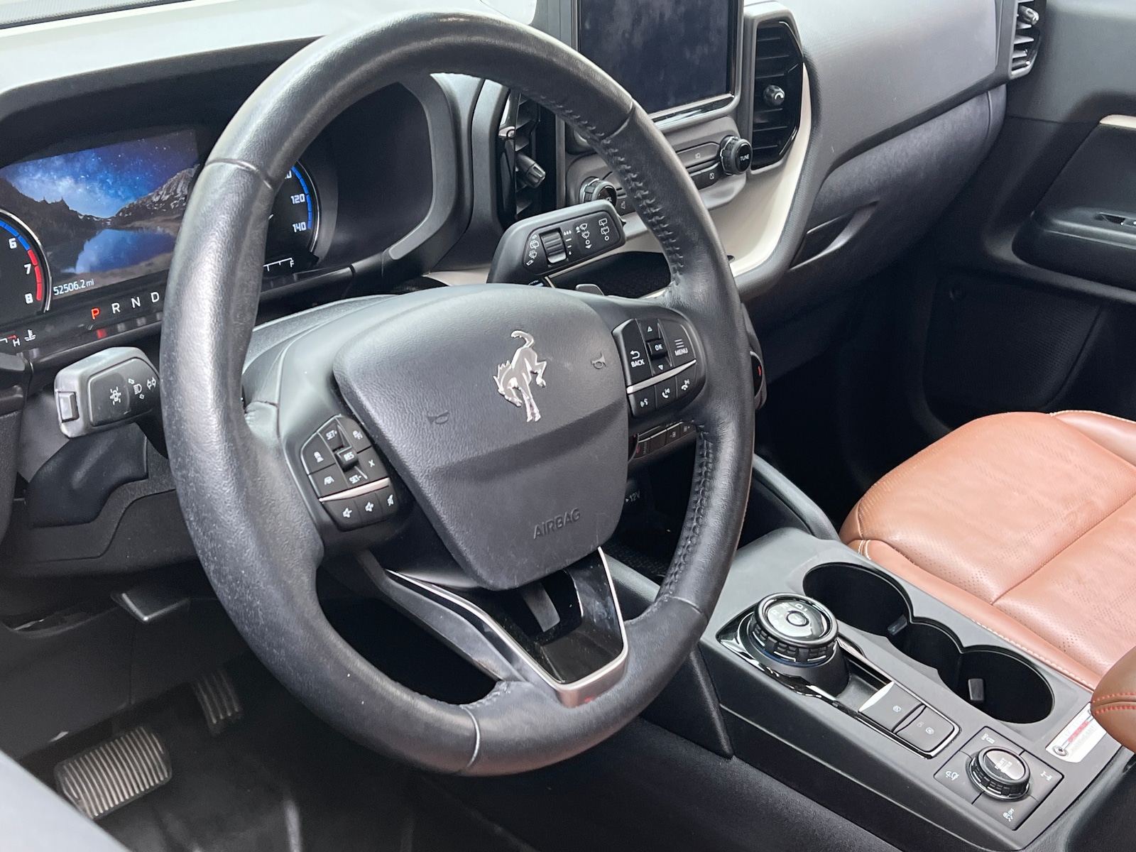 Thumbnail: 2023 Ford Bronco Sport - 5