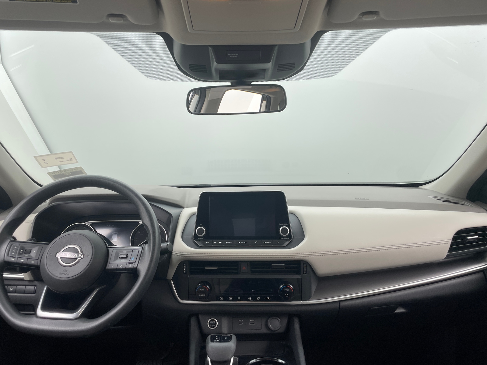 Thumbnail: 2023 Nissan Rogue - 3