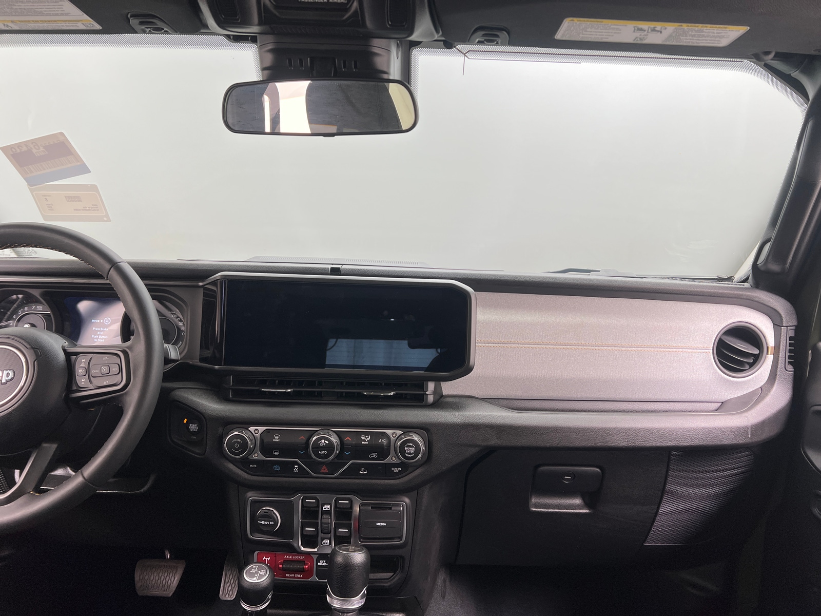 Thumbnail: 2024 Jeep Wrangler - 3