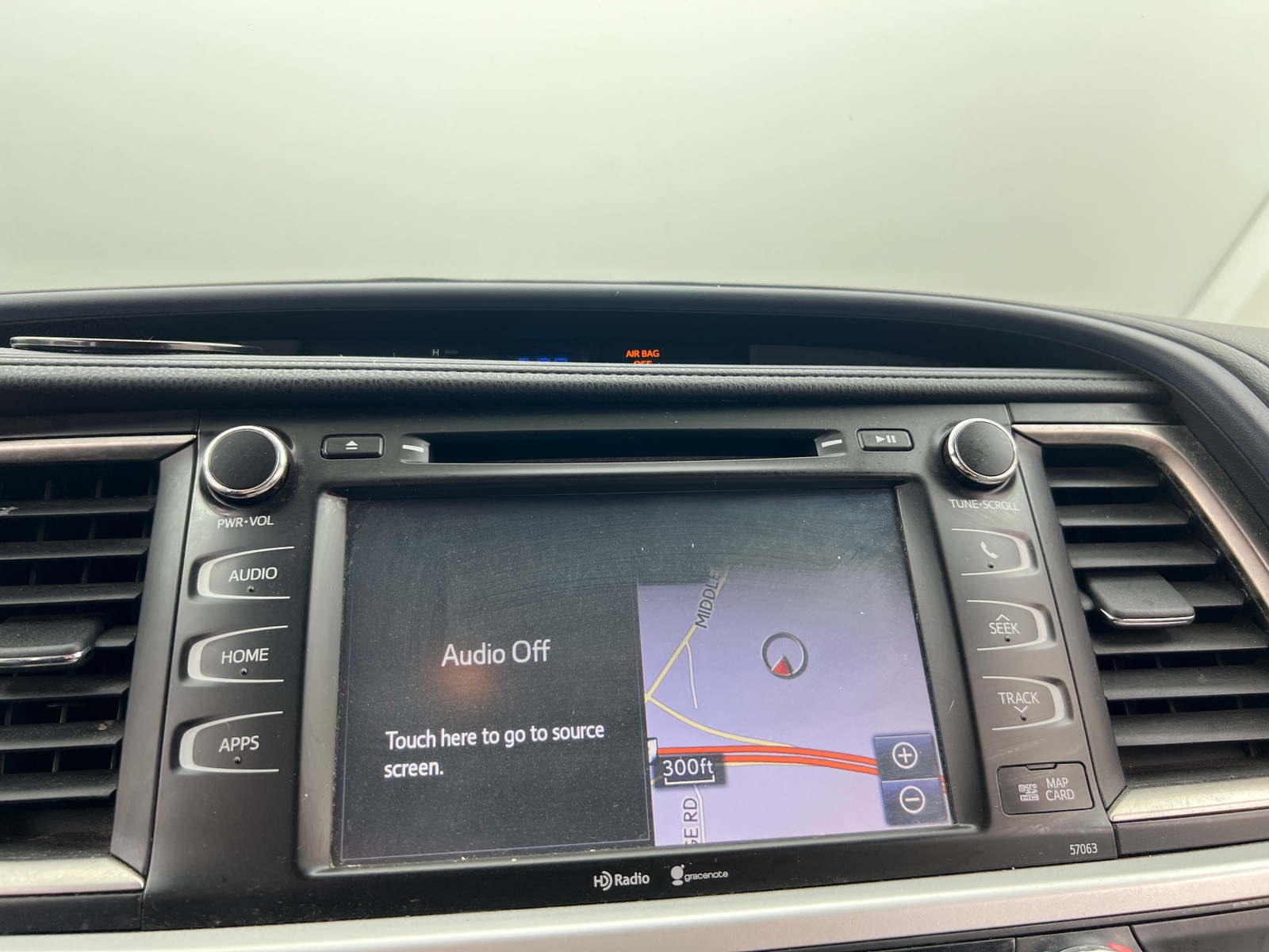 Thumbnail: 2015 Toyota Highlander - 3