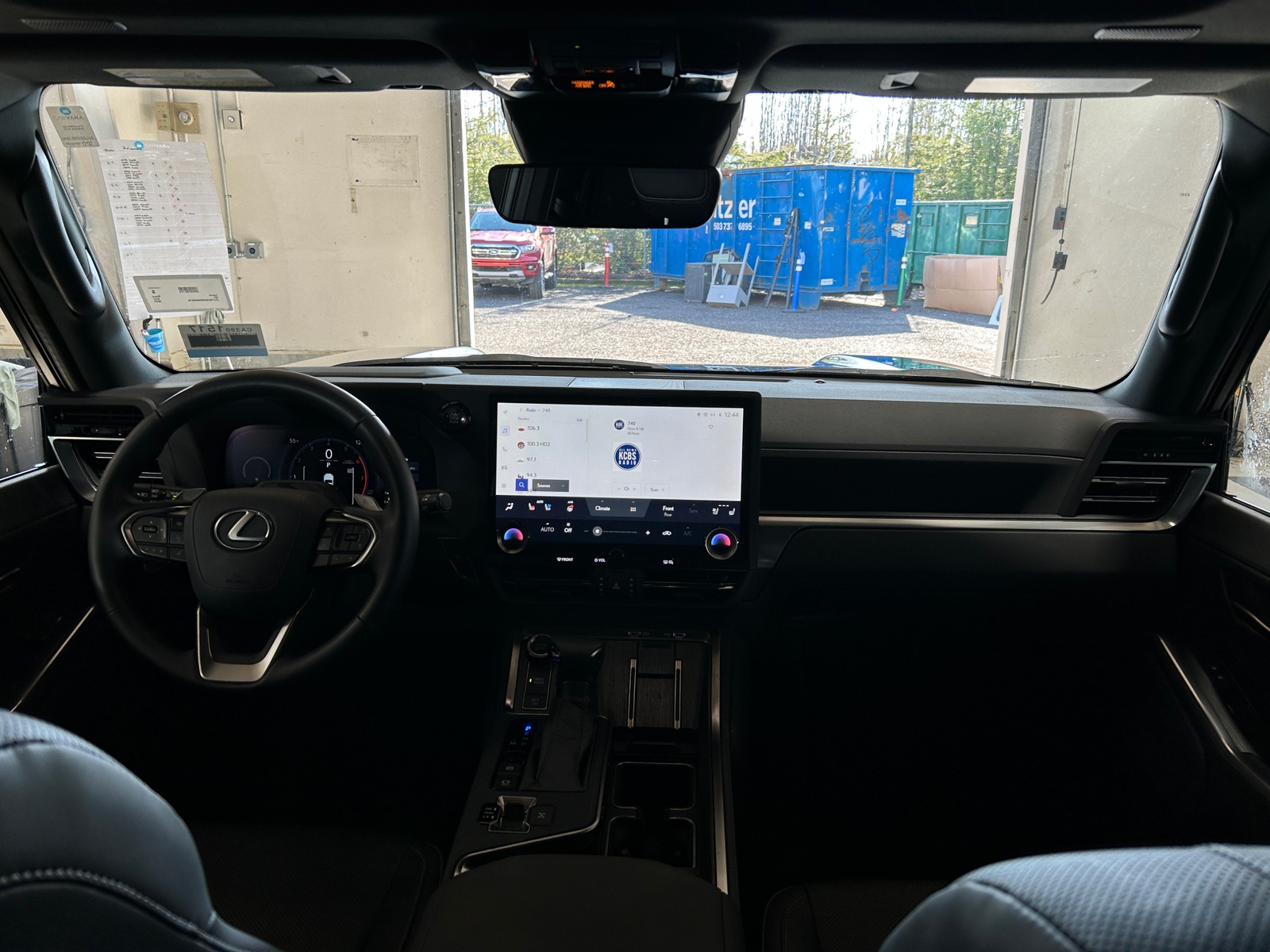 Thumbnail: 2025 Lexus GX - 2