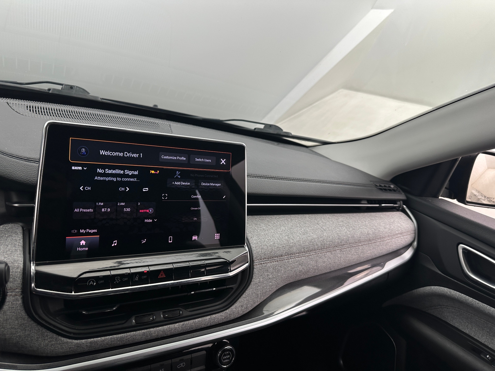 Thumbnail: 2022 Jeep Compass - 3