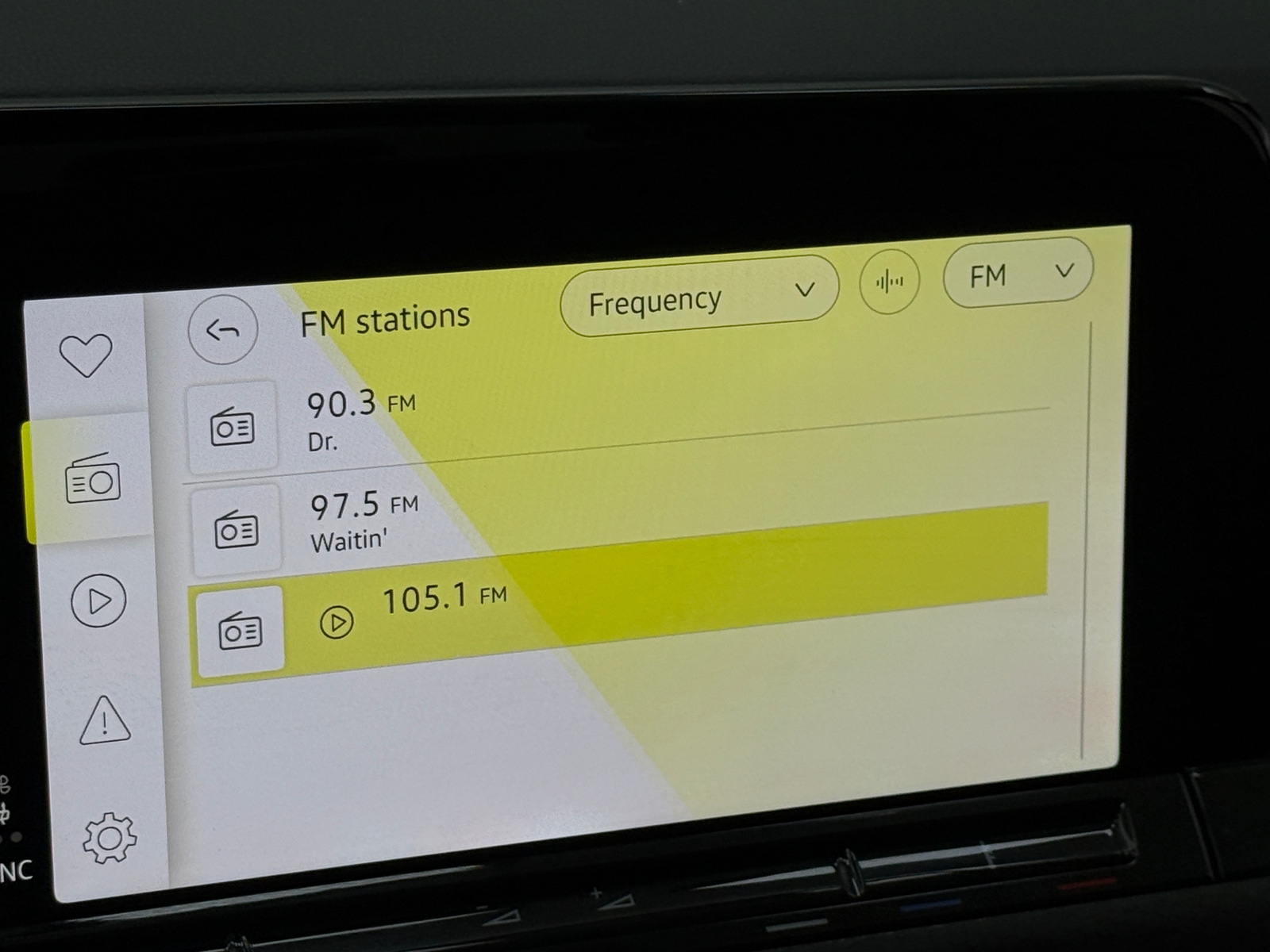 Thumbnail: 2022 Volkswagen Golf - 3