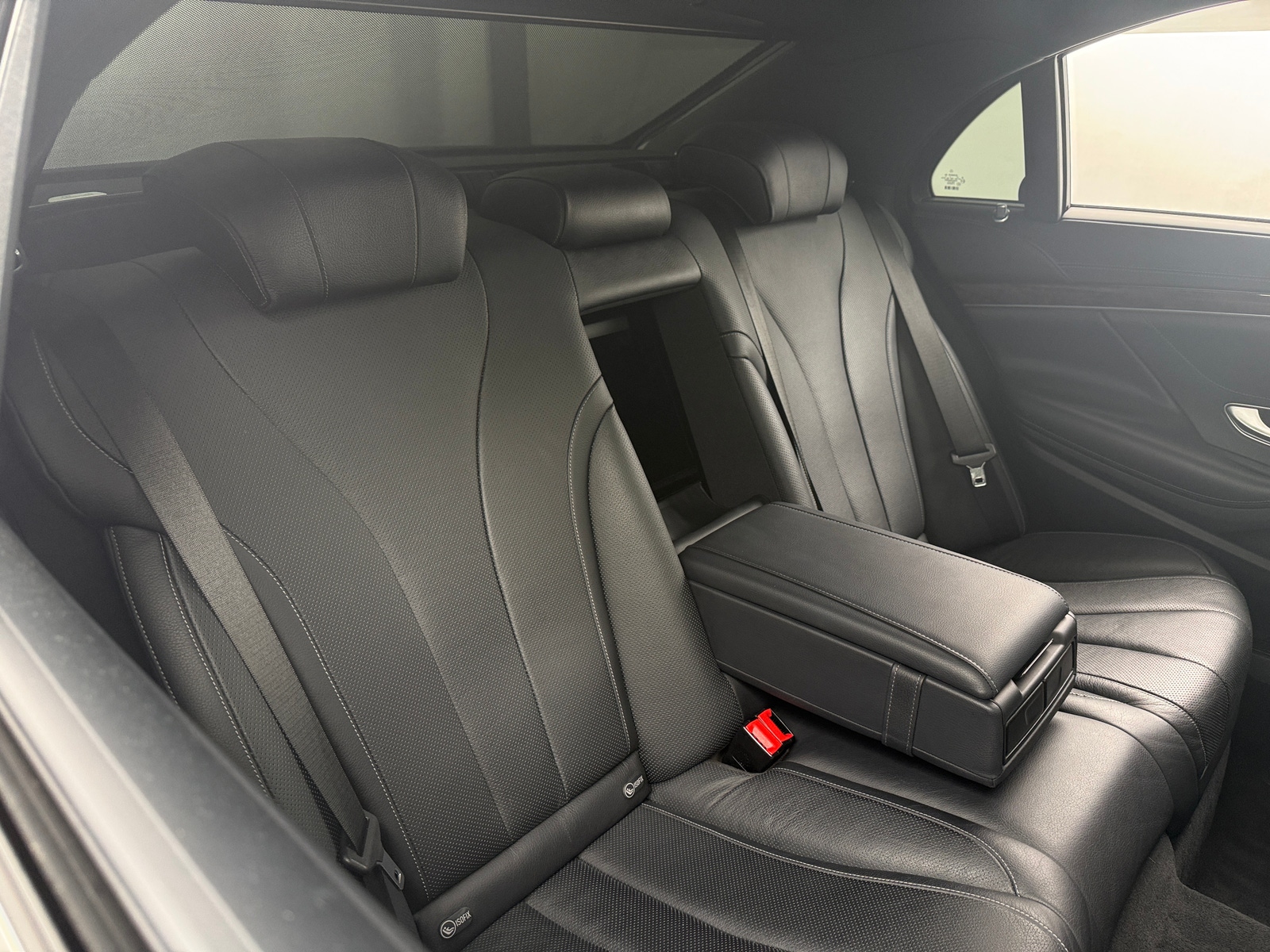 Thumbnail: 2015 Mercedes-Benz S-Class - 5