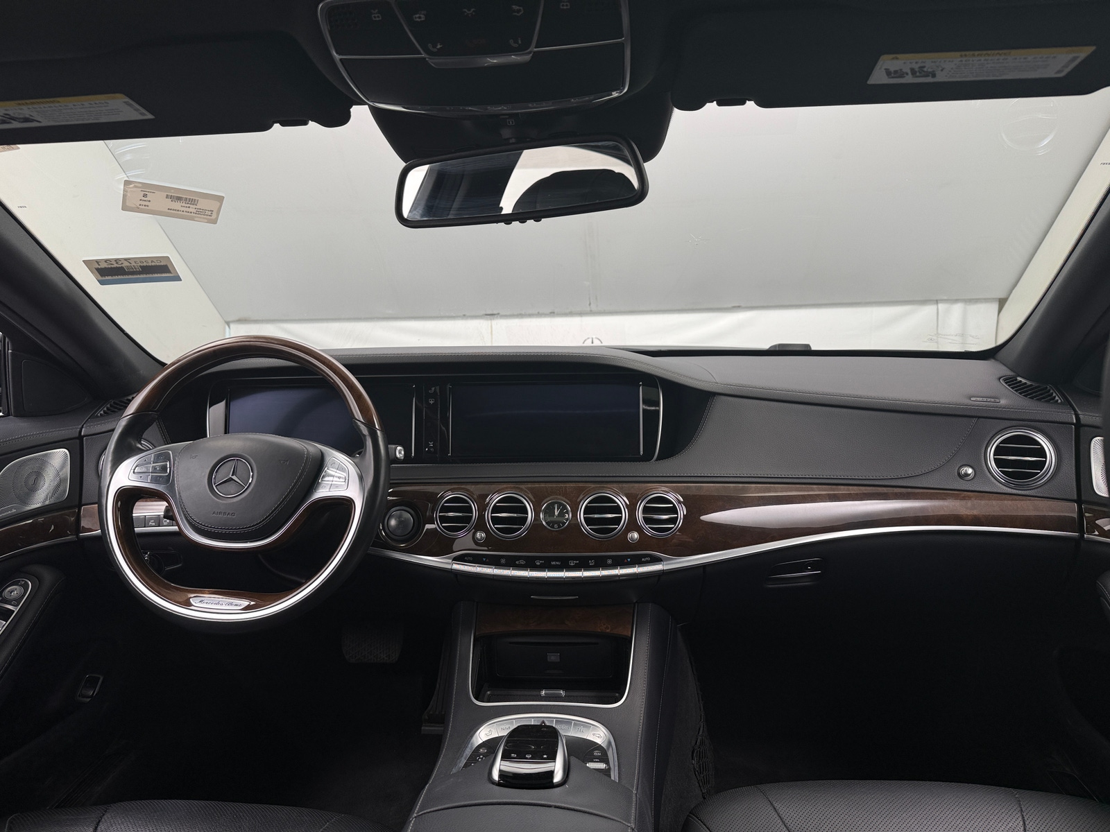 Thumbnail: 2015 Mercedes-Benz S-Class - 2