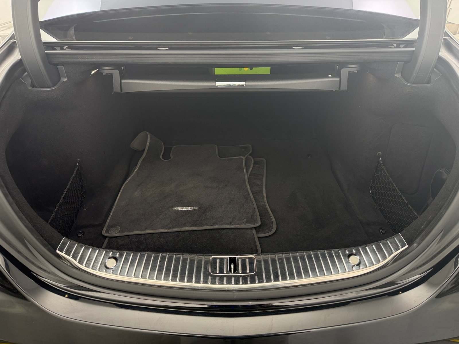 Thumbnail: 2015 Mercedes-Benz S-Class - 6