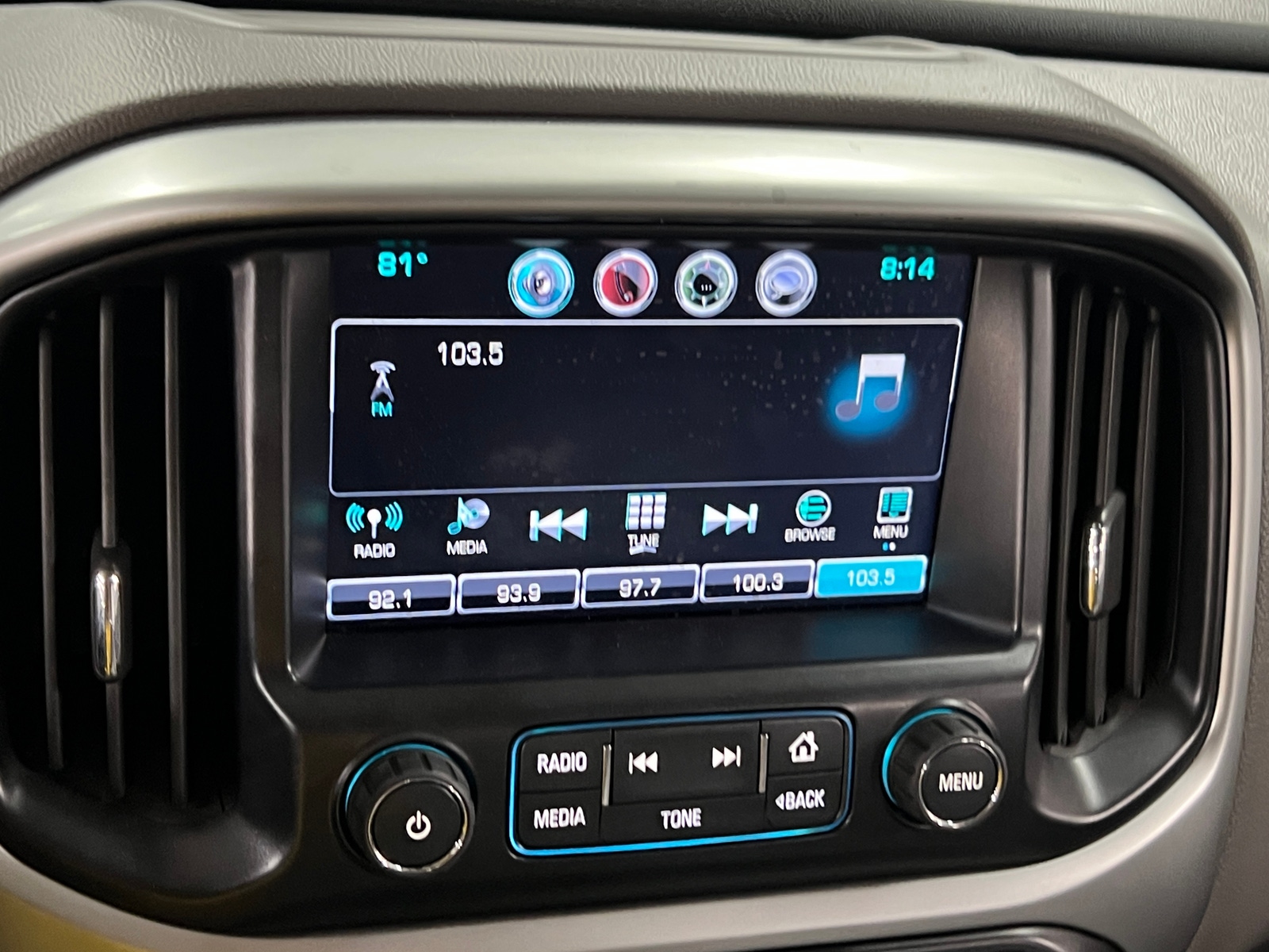 Thumbnail: 2016 Chevrolet Colorado - 4