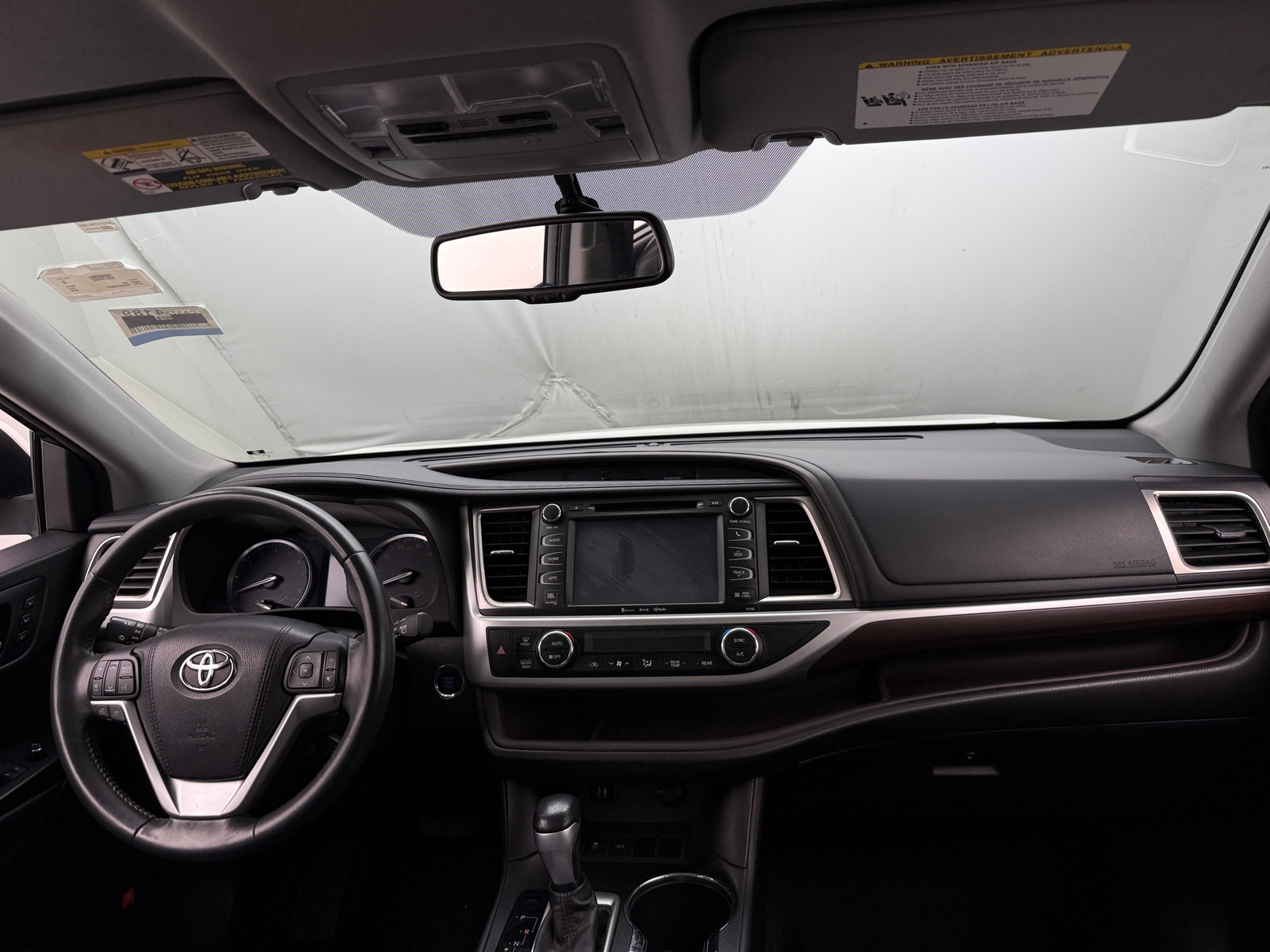 Thumbnail: 2016 Toyota Highlander - 2