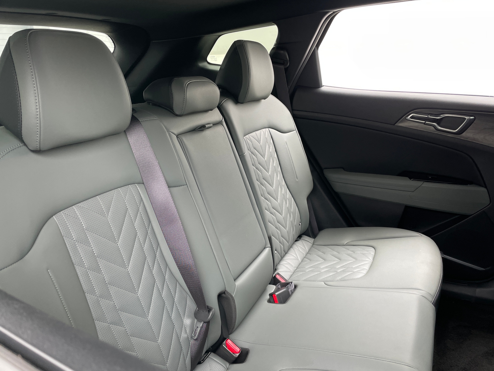 Thumbnail: 2025 Kia Sportage - 5