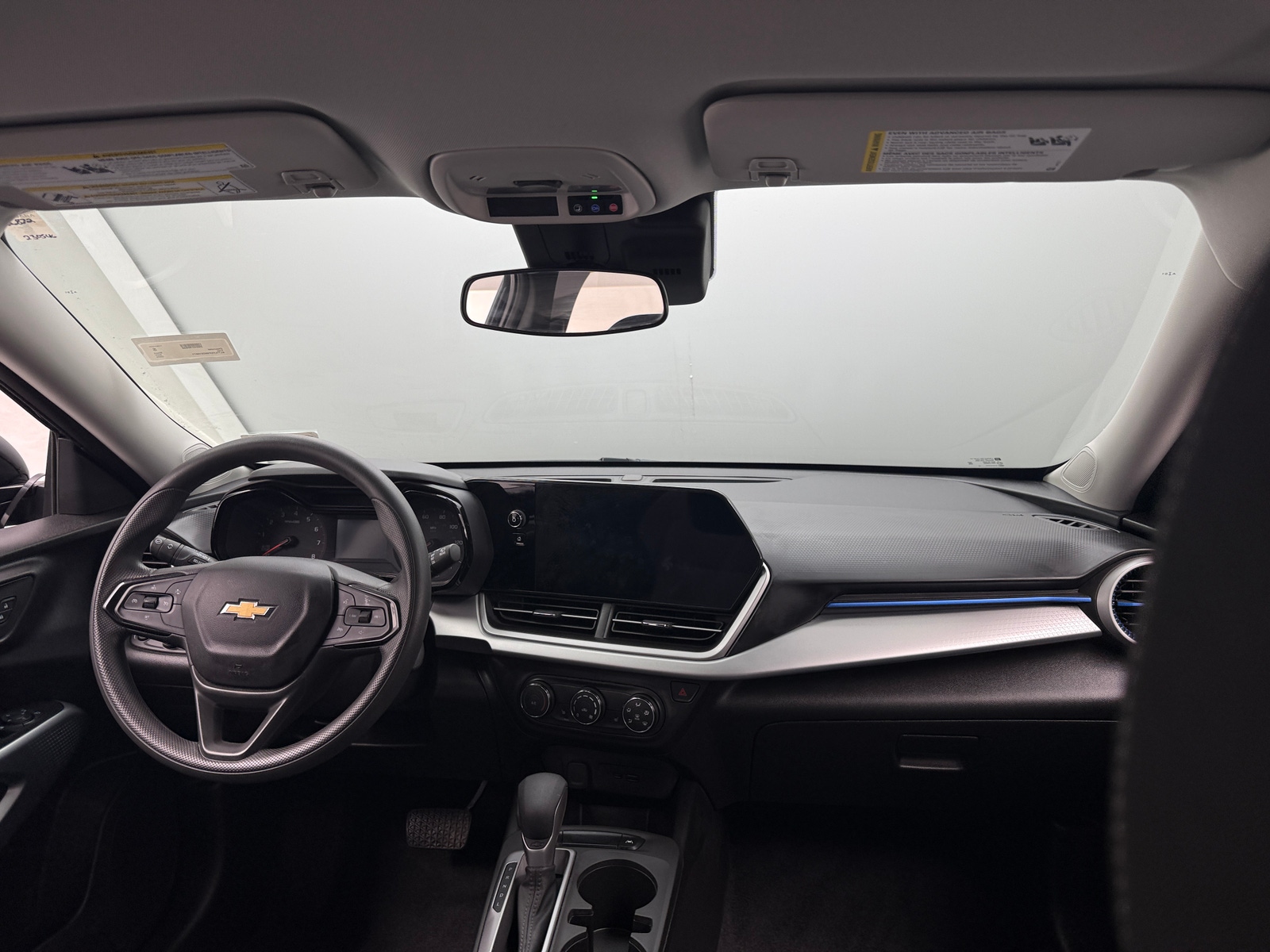 Thumbnail: 2025 Chevrolet Trax - 3