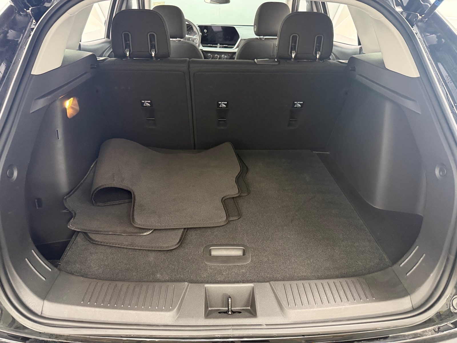 Thumbnail: 2025 Chevrolet Trax - 7