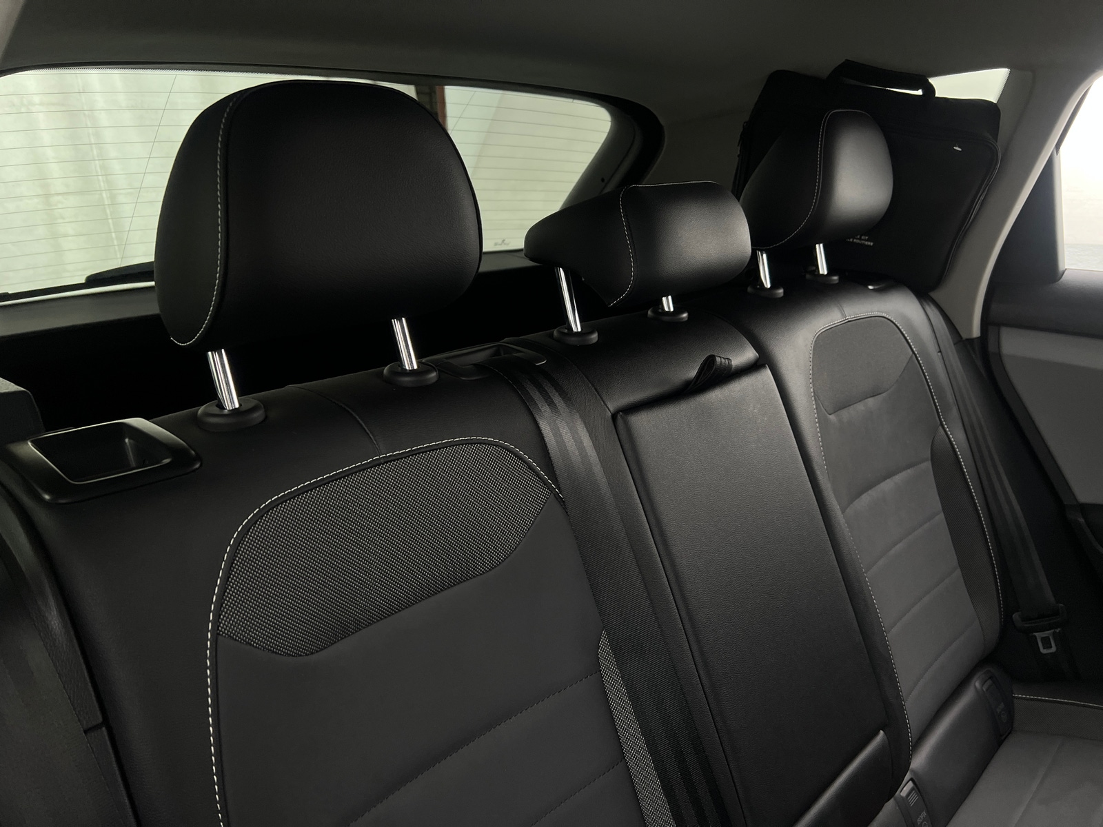 Thumbnail: 2022 Volkswagen Taos - 5