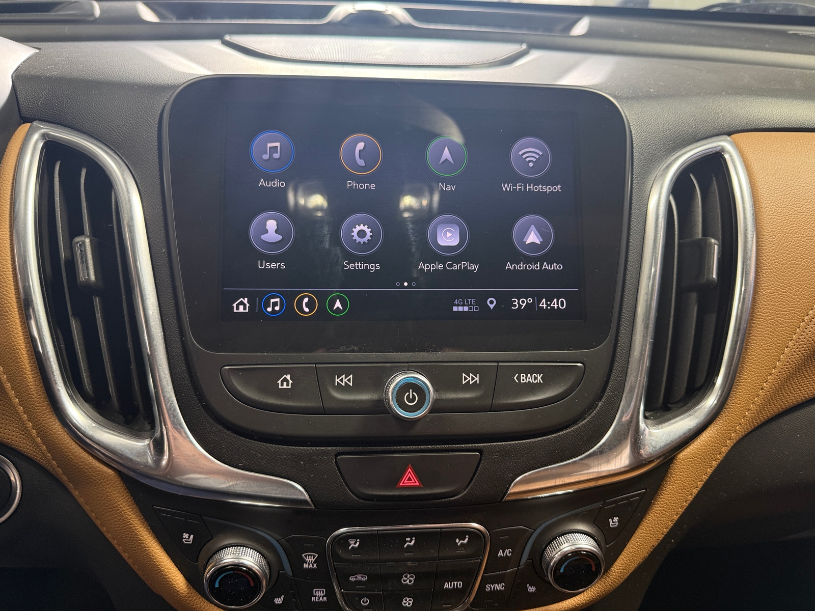 Thumbnail: 2021 Chevrolet Equinox - 3