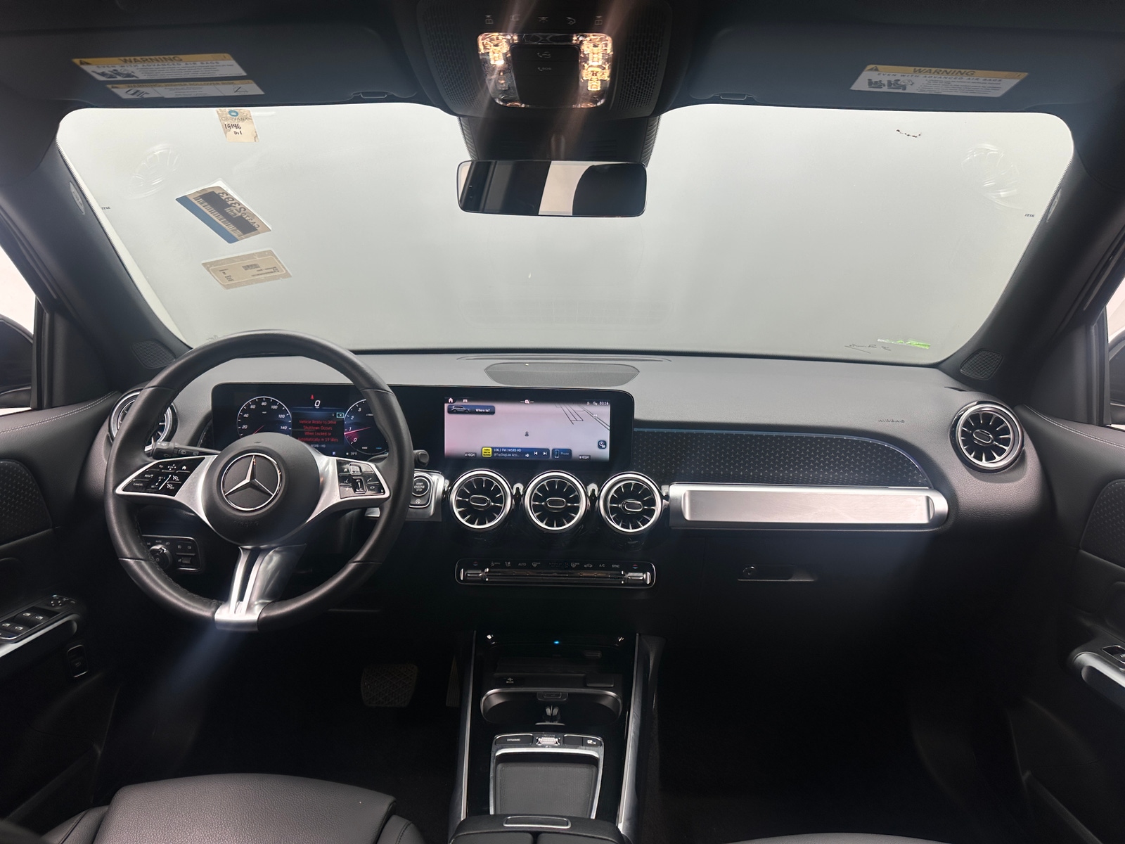 Thumbnail: 2025 Mercedes-Benz GLB - 2