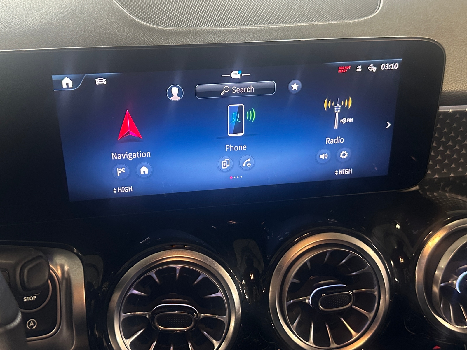 Thumbnail: 2025 Mercedes-Benz GLB - 3