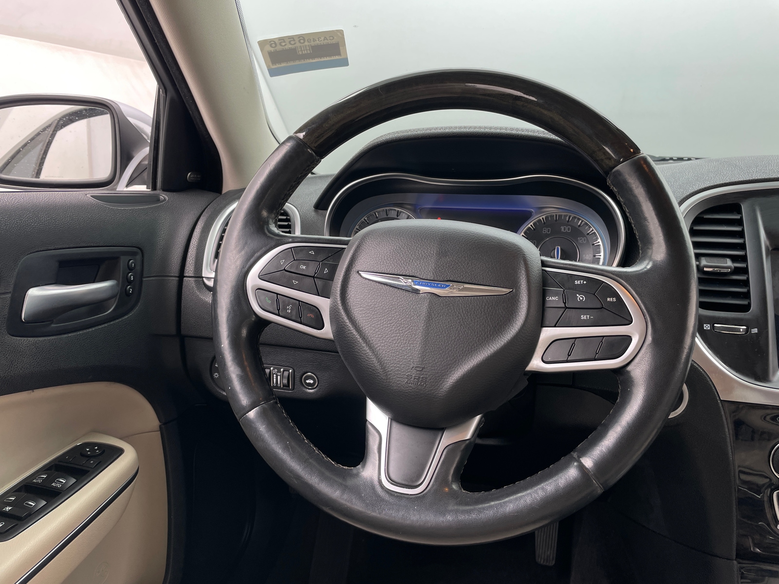 Thumbnail: 2018 Chrysler 300 - 5