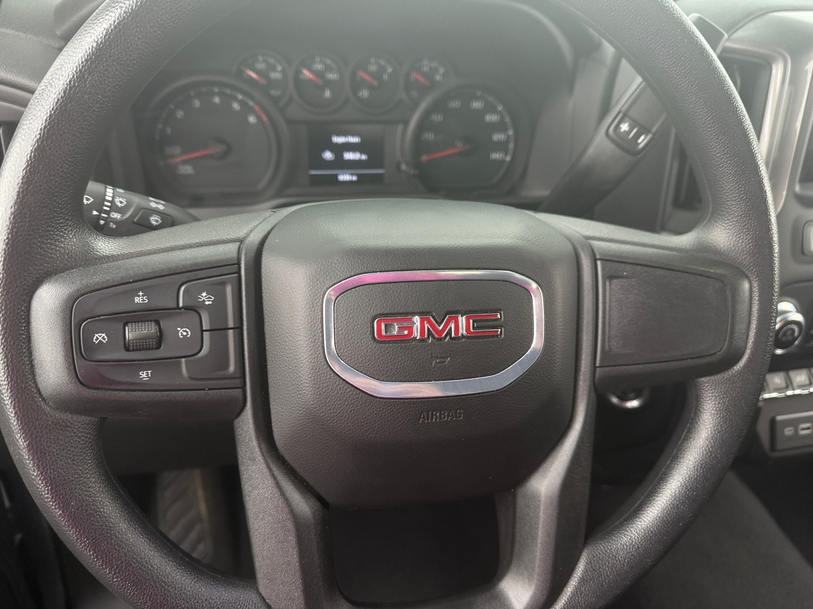 Thumbnail: 2024 GMC Sierra 1500 - 5