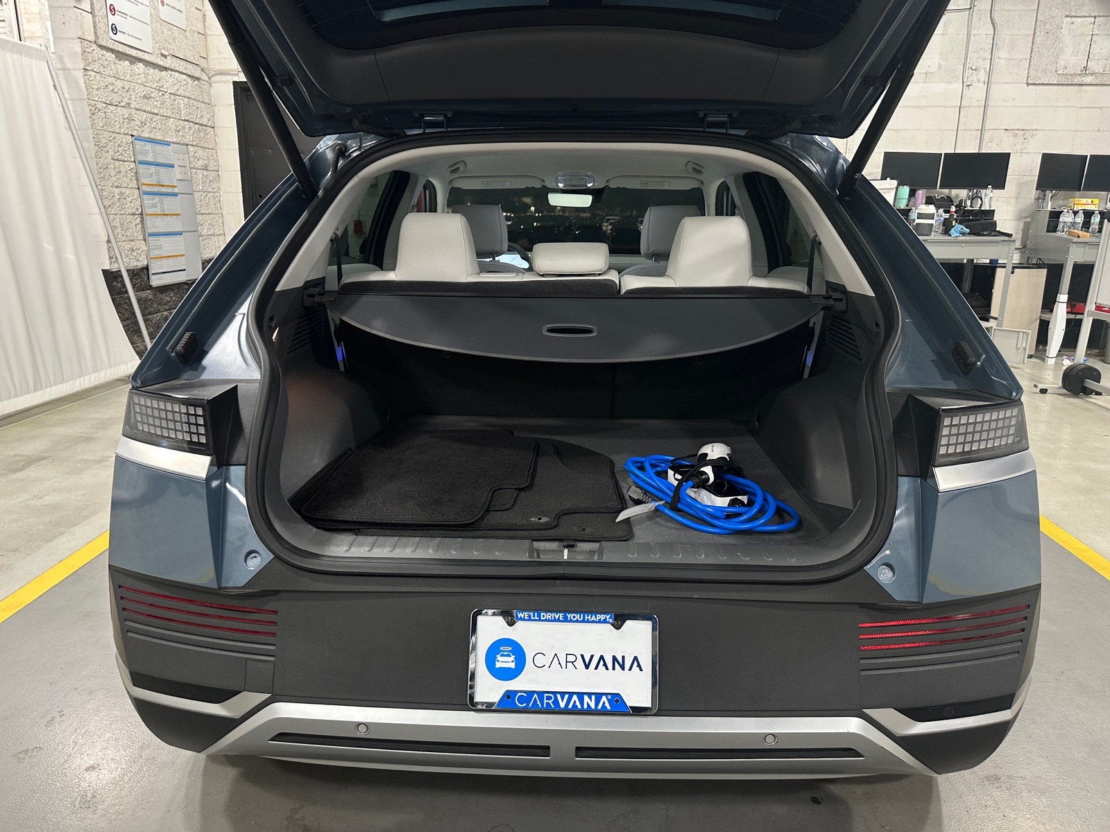 Thumbnail: 2022 Hyundai Ioniq 5 - 6