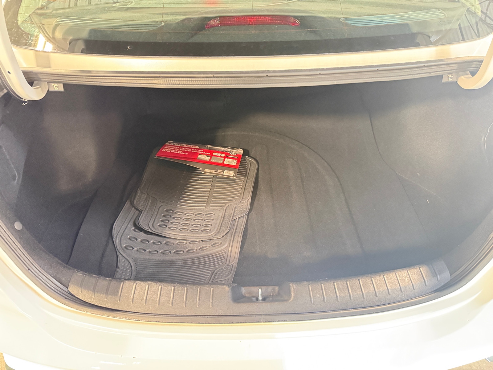 Thumbnail: 2024 Kia Forte - 7