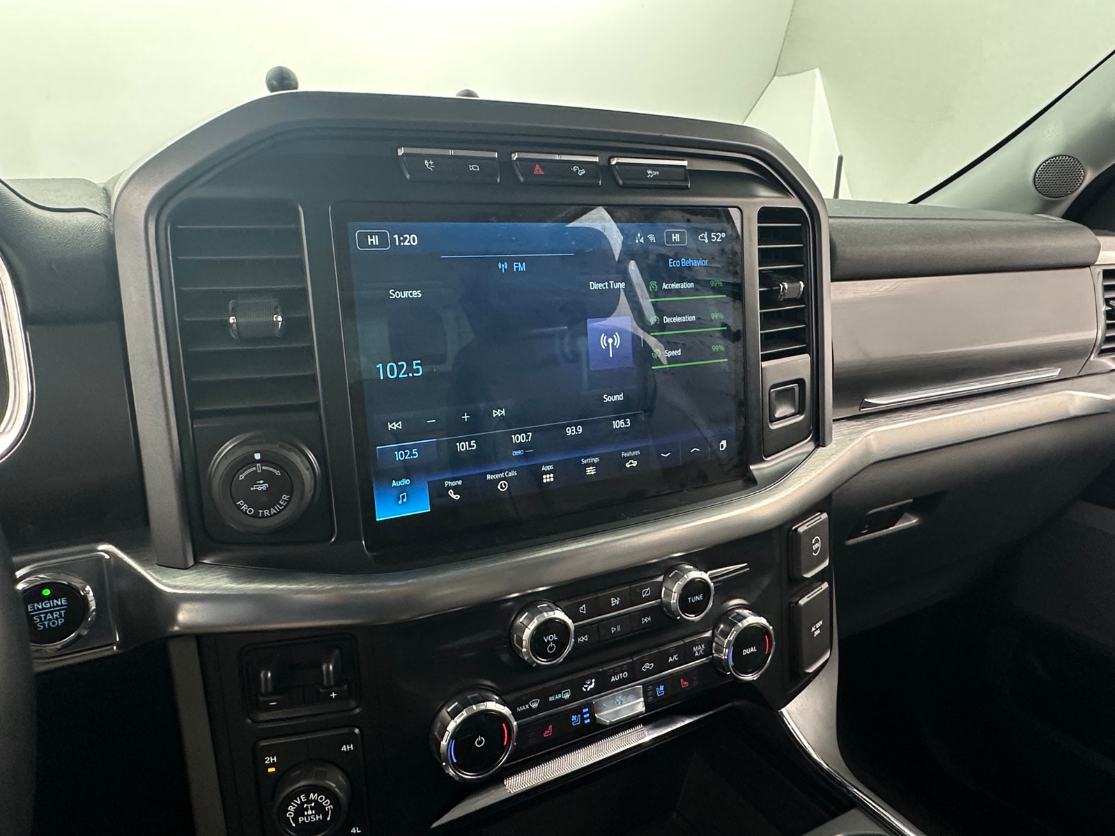 Thumbnail: 2022 Ford Econoline - 3