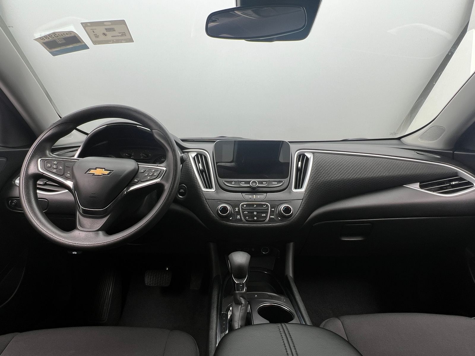 Thumbnail: 2023 Chevrolet Malibu - 3