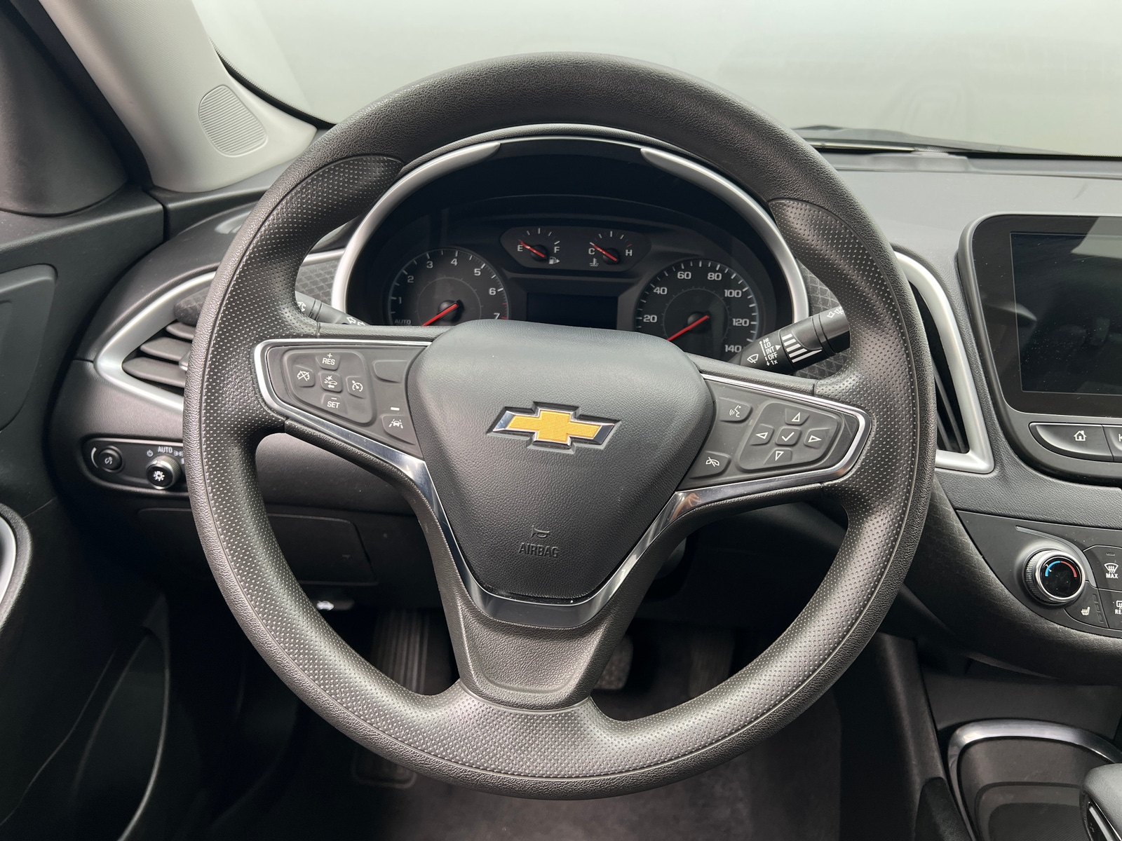 Thumbnail: 2023 Chevrolet Malibu - 5