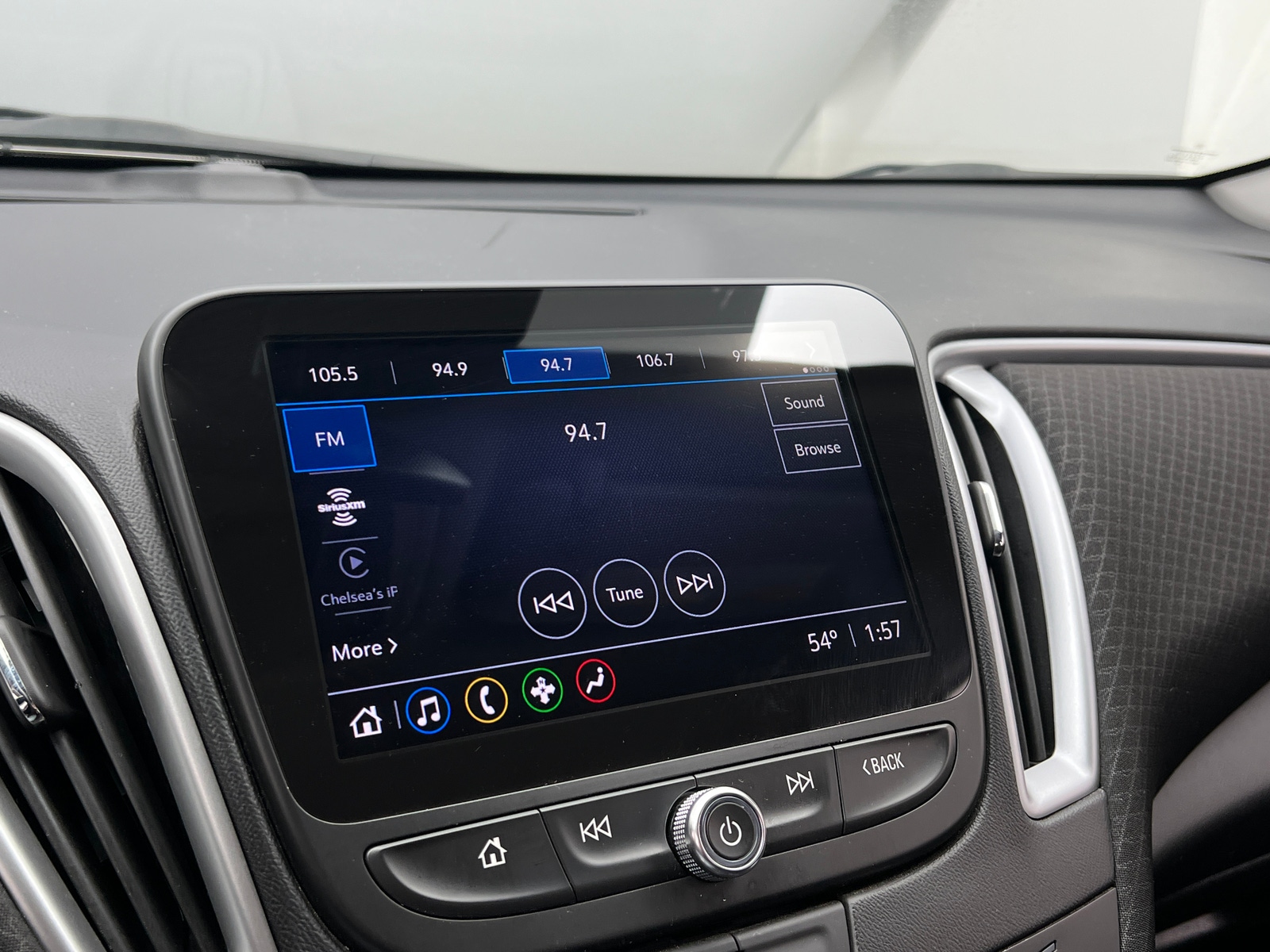 Thumbnail: 2023 Chevrolet Malibu - 4