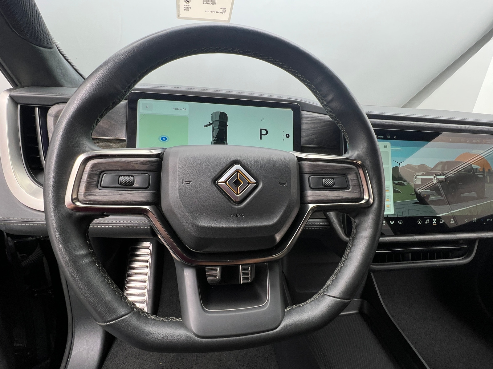 Thumbnail: 2023 Rivian R1T - 4